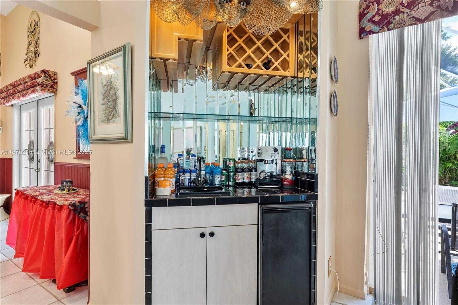 Small Image of 800 CLEARBROOK PARK CIR, Delray Beach Number 20