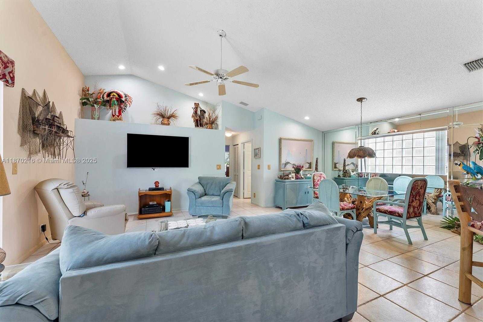 Small Image of 800 CLEARBROOK PARK CIR, Delray Beach Number 21