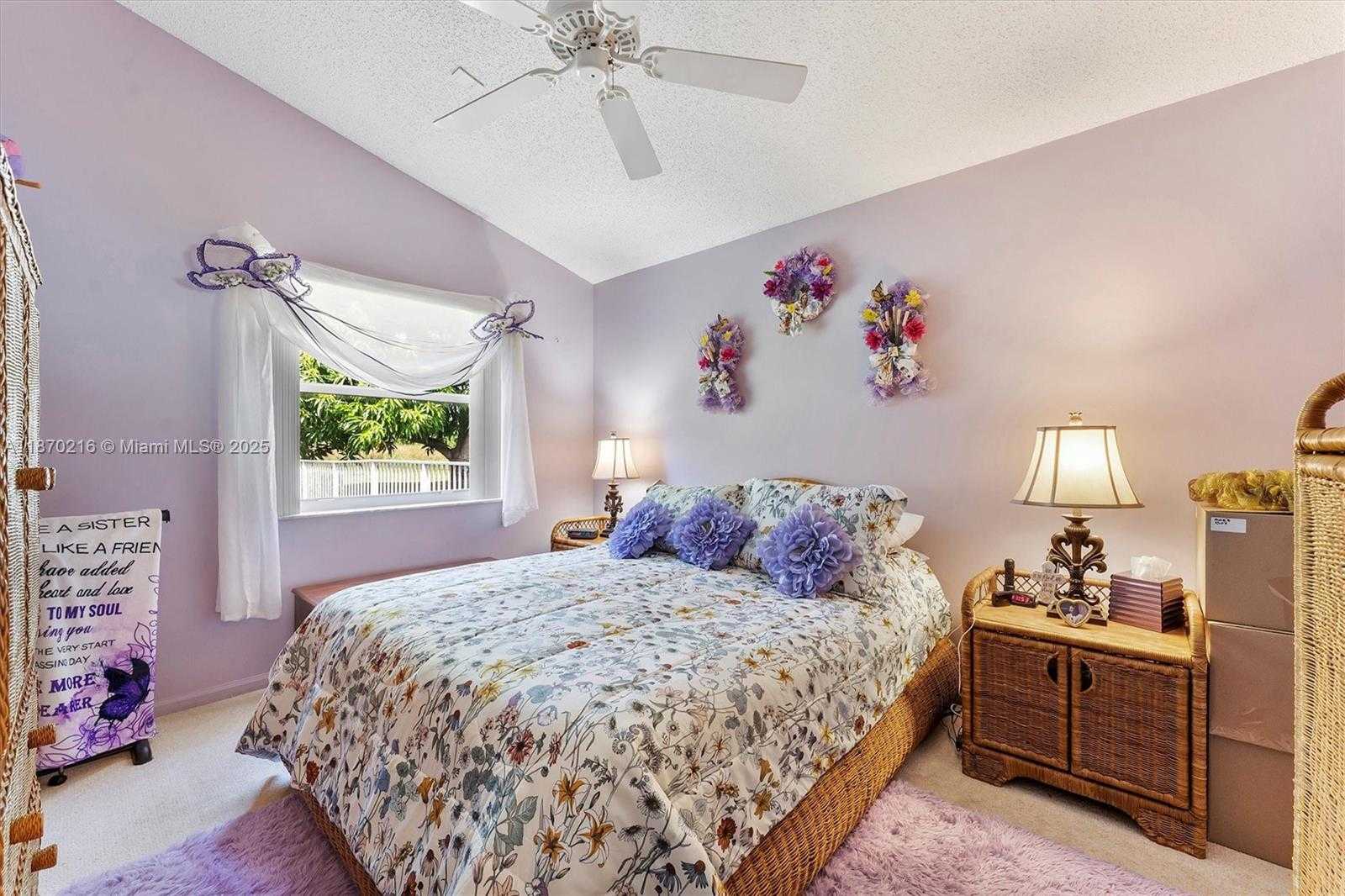Small Image of 800 CLEARBROOK PARK CIR, Delray Beach Number 24