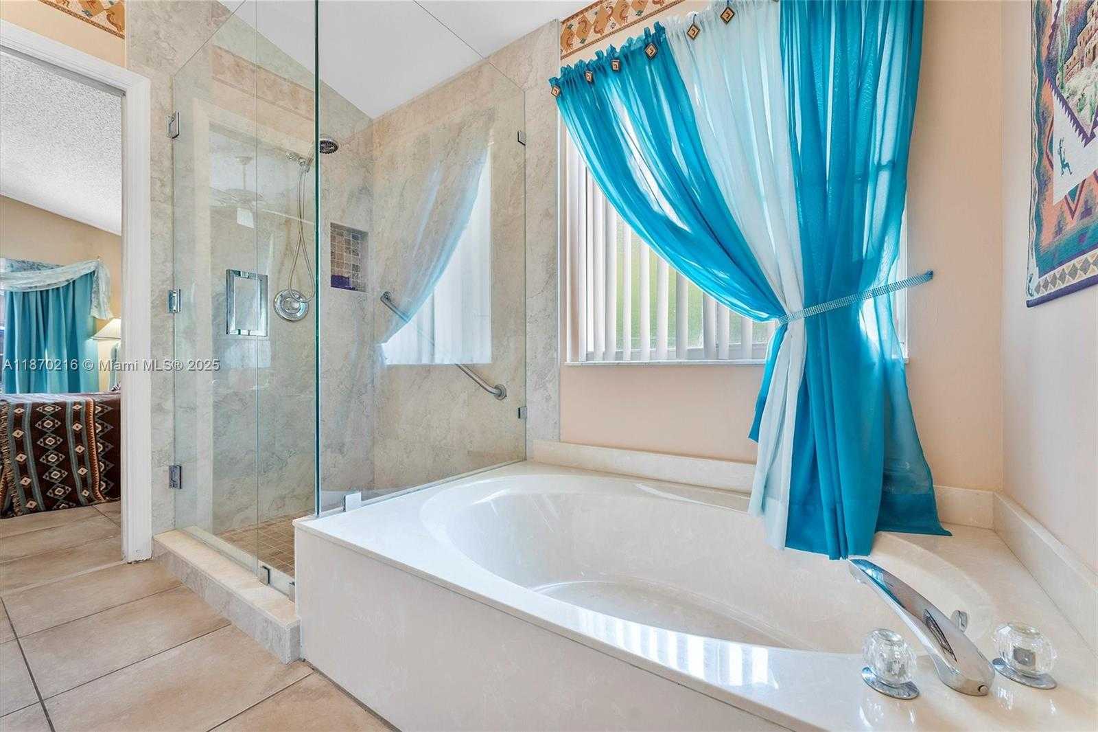 Small Image of 800 CLEARBROOK PARK CIR, Delray Beach Number 34