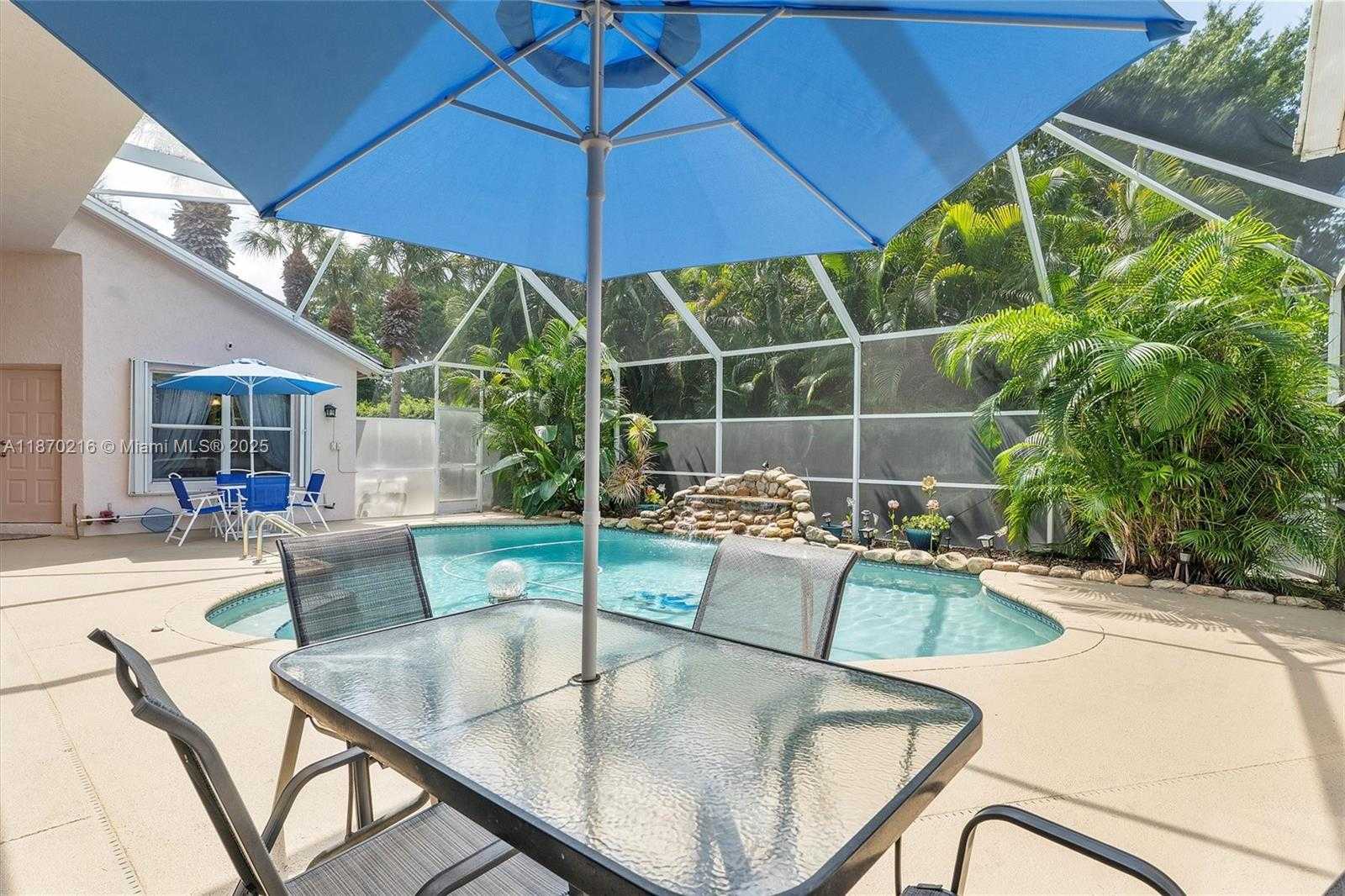 Small Image of 800 CLEARBROOK PARK CIR, Delray Beach Number 39