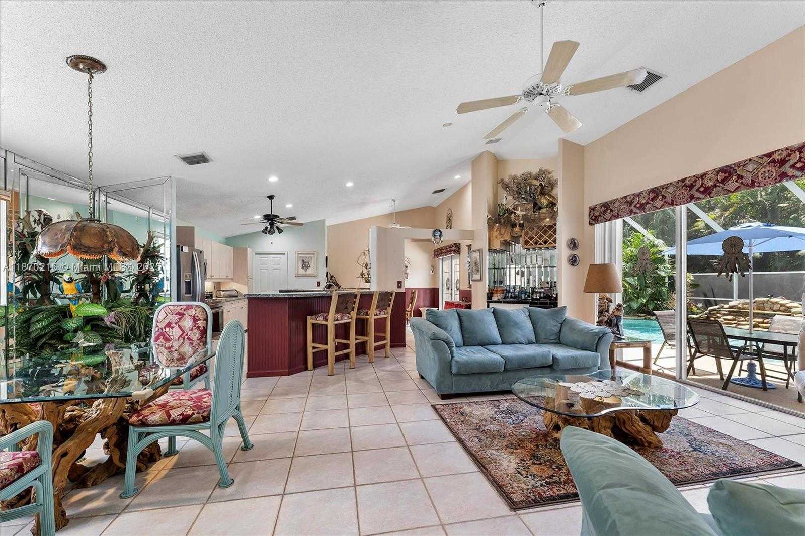 Small Image of 800 CLEARBROOK PARK CIR, Delray Beach Number 7