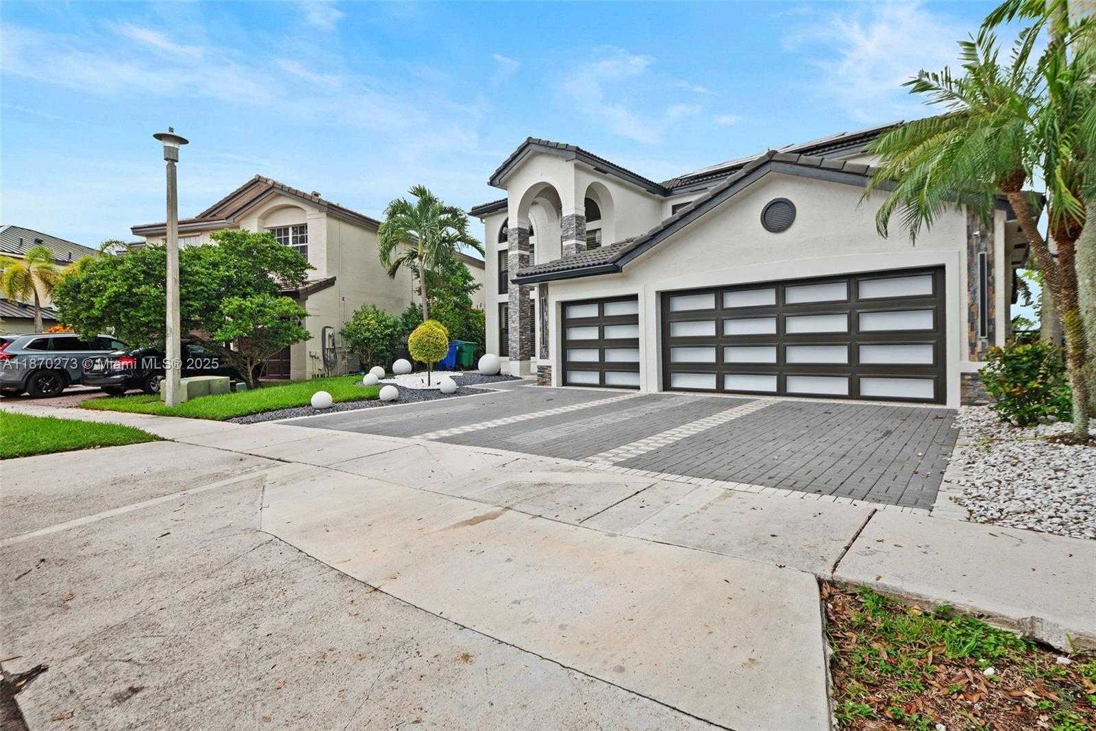 Small Image of 3591 SOUTH WEST 177TH AVE, Miramar Number 2