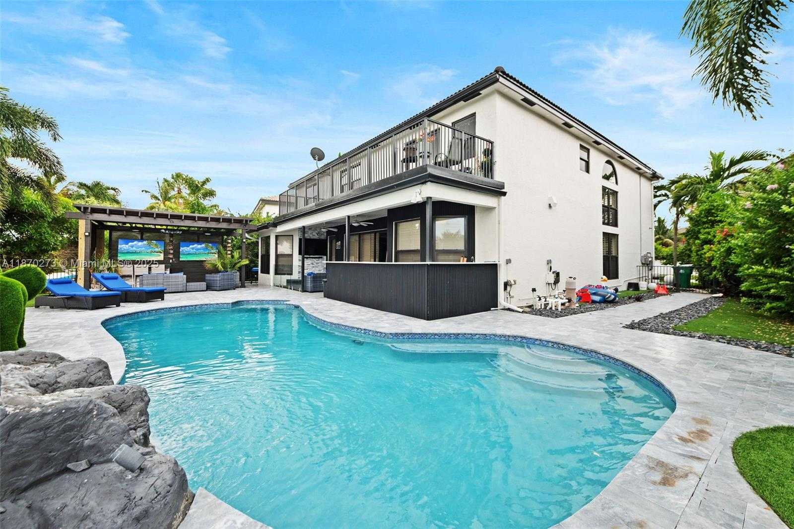 Small Image of 3591 SOUTH WEST 177TH AVE, Miramar Number 27