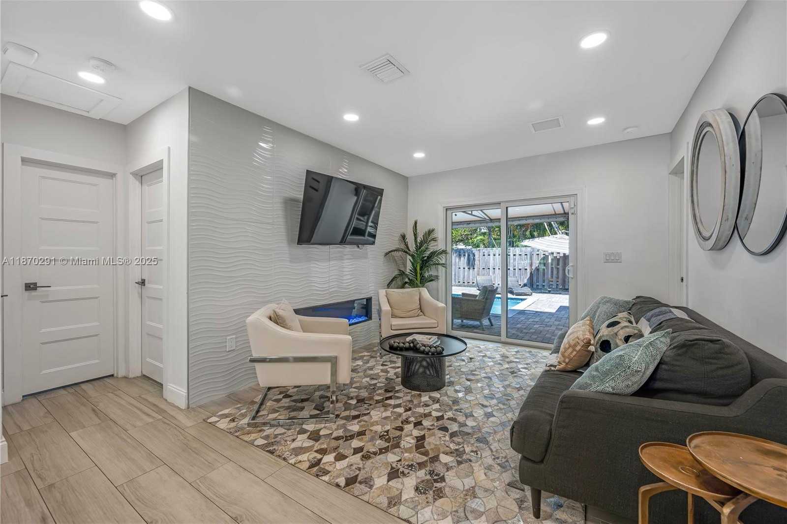 Small Image of 1785 NORTH EAST 15TH ST, Fort Lauderdale Number 15