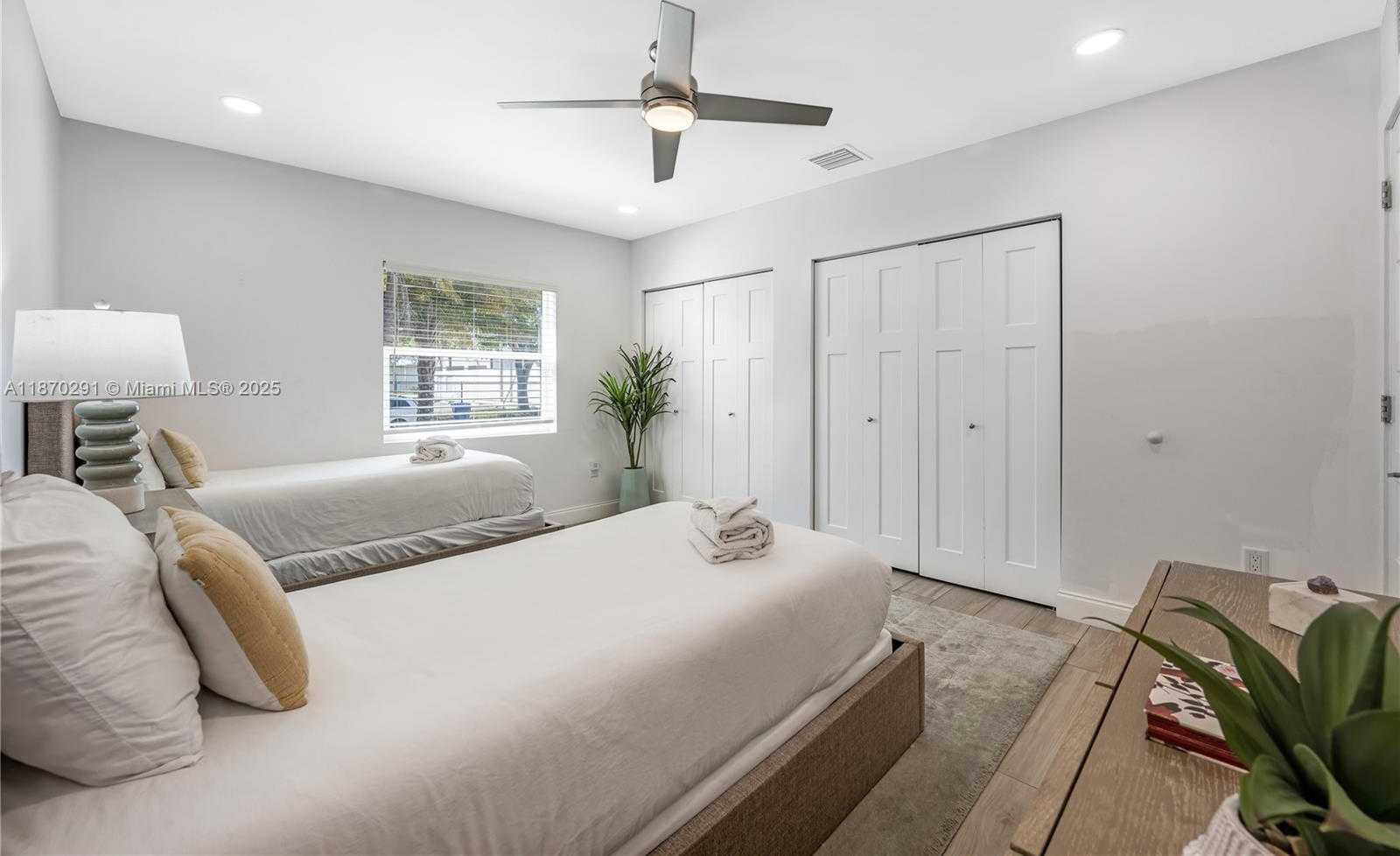 Small Image of 1785 NORTH EAST 15TH ST, Fort Lauderdale Number 17