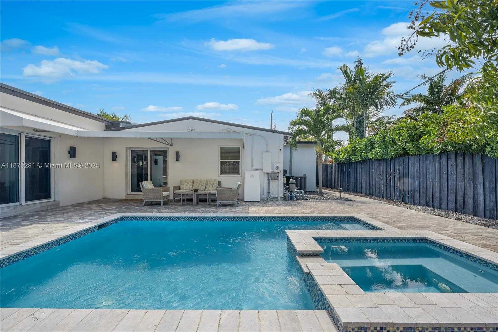 Small Image of 1785 NORTH EAST 15TH ST, Fort Lauderdale Number 31