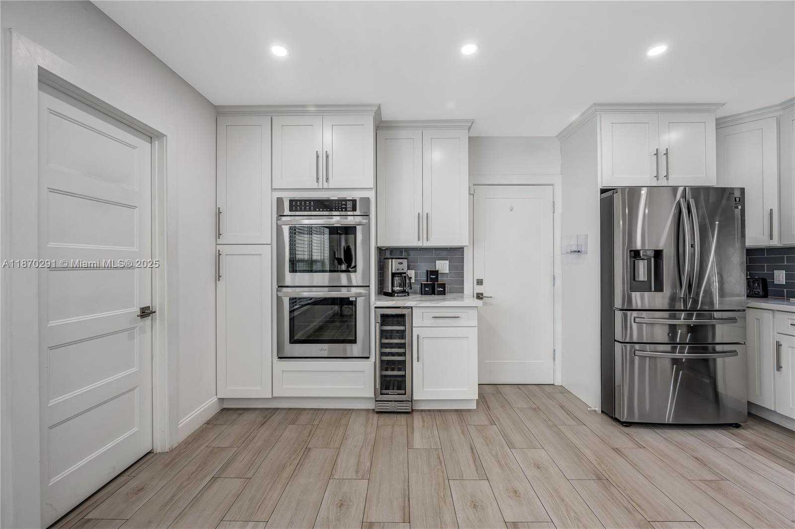 Small Image of 1785 NORTH EAST 15TH ST, Fort Lauderdale Number 9