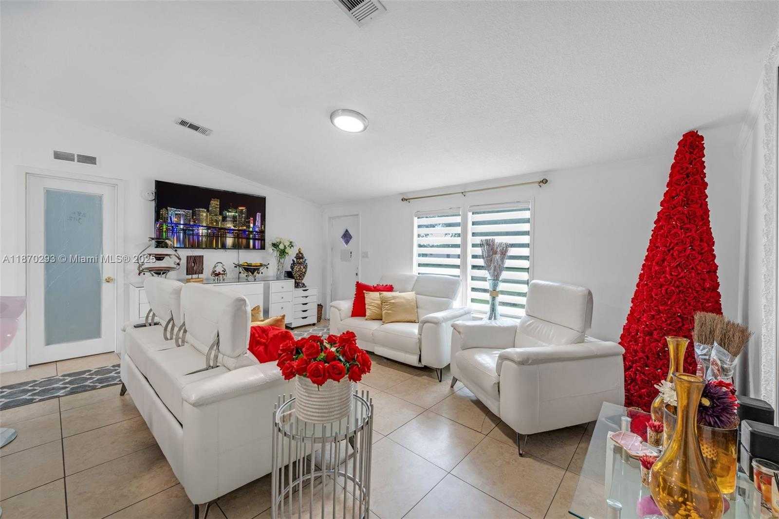 Small Image of 19800 SOUTH WEST 180 AVE #247, Miami Number 5