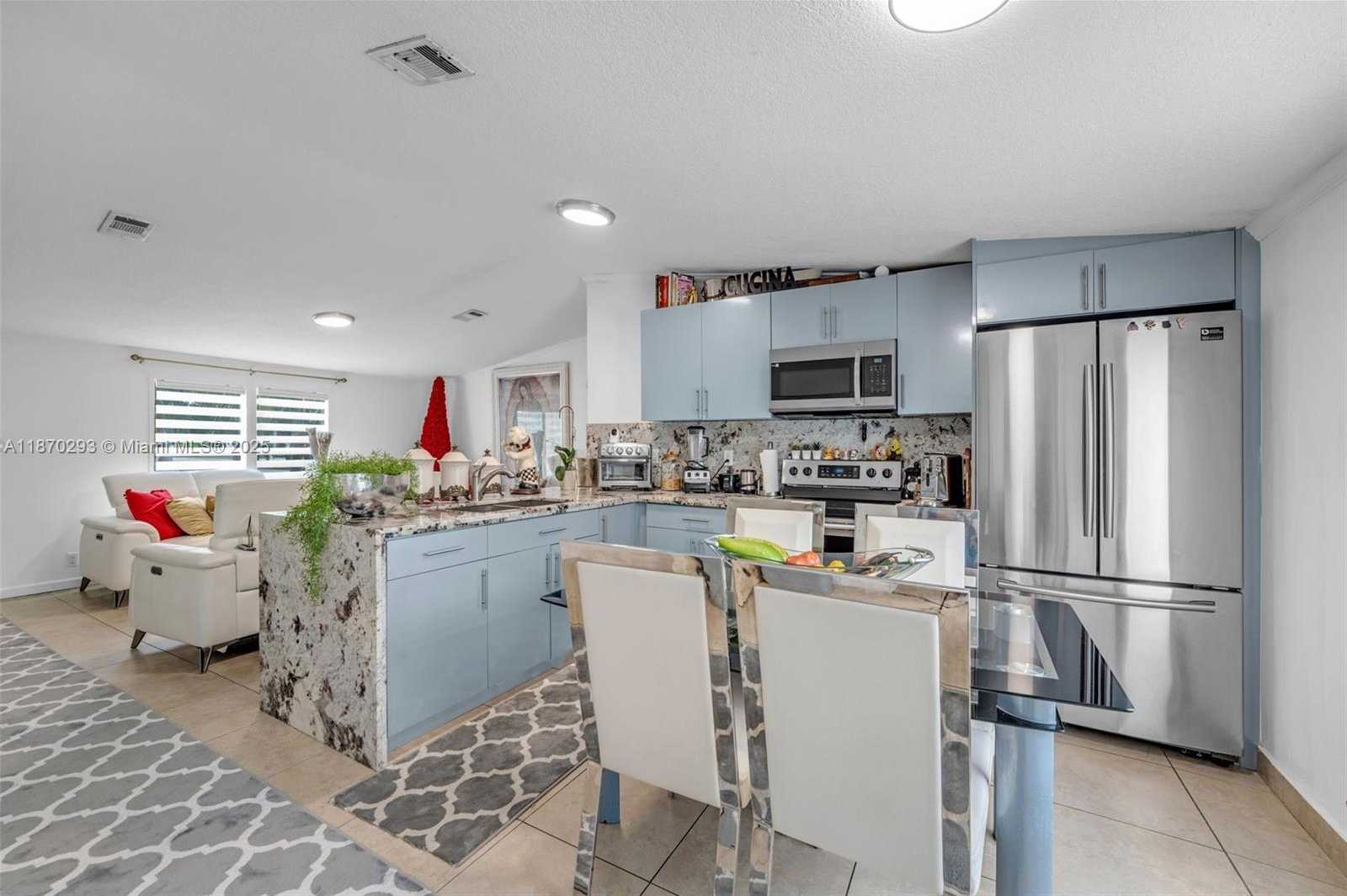 Small Image of 19800 SOUTH WEST 180 AVE #247, Miami Number 7