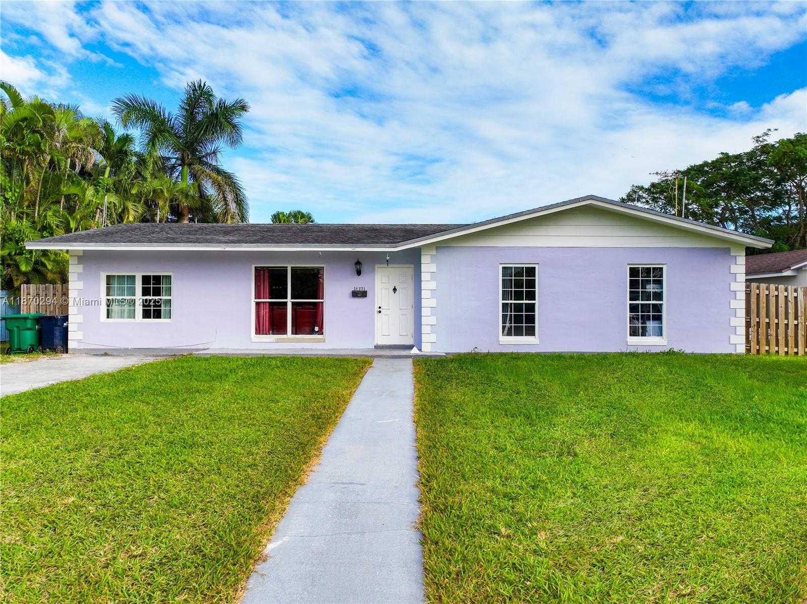 Small Image of 18231 SOUTH WEST 90TH CT, Palmetto Bay Number 42