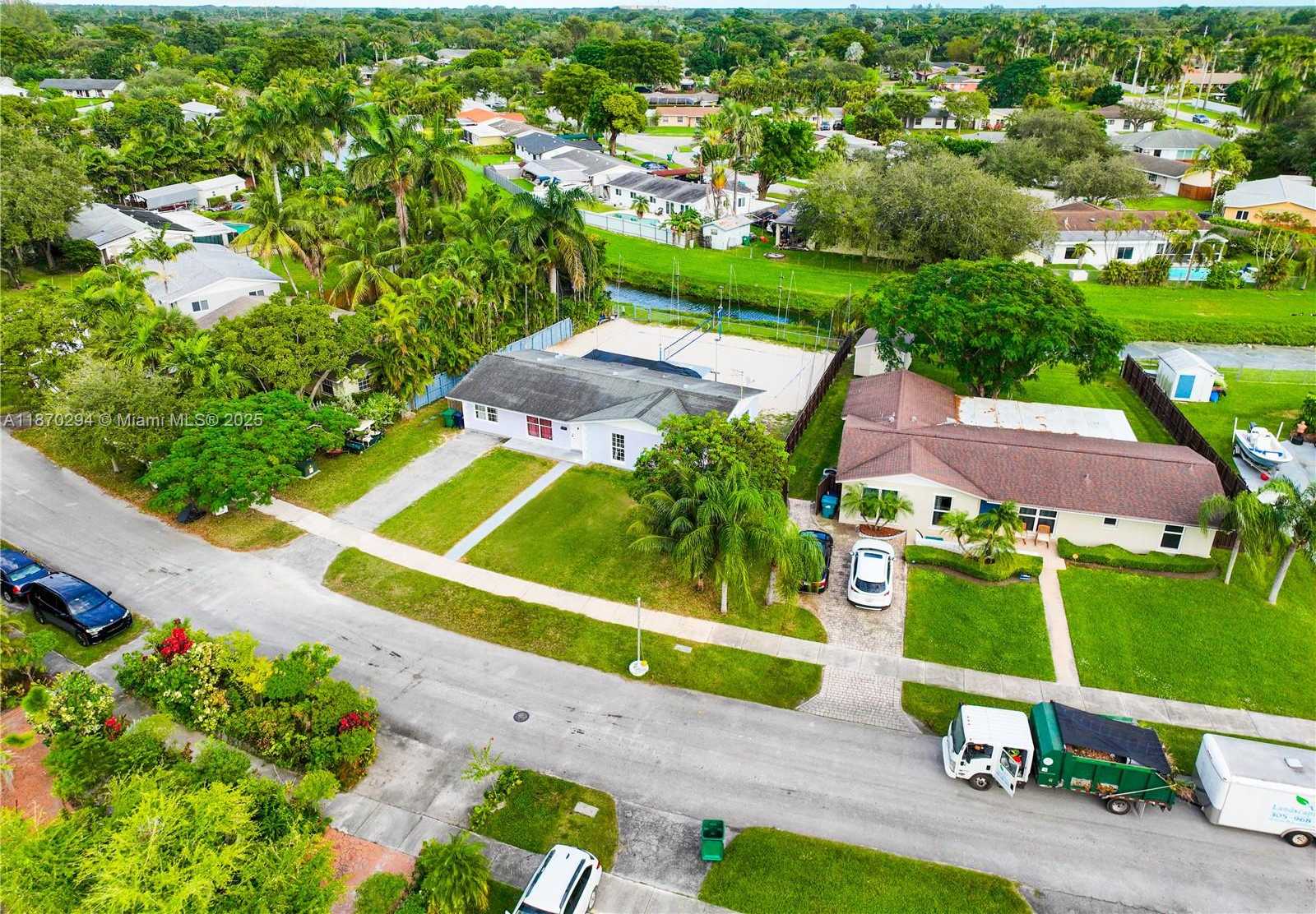 Small Image of 18231 SOUTH WEST 90TH CT, Palmetto Bay Number 44