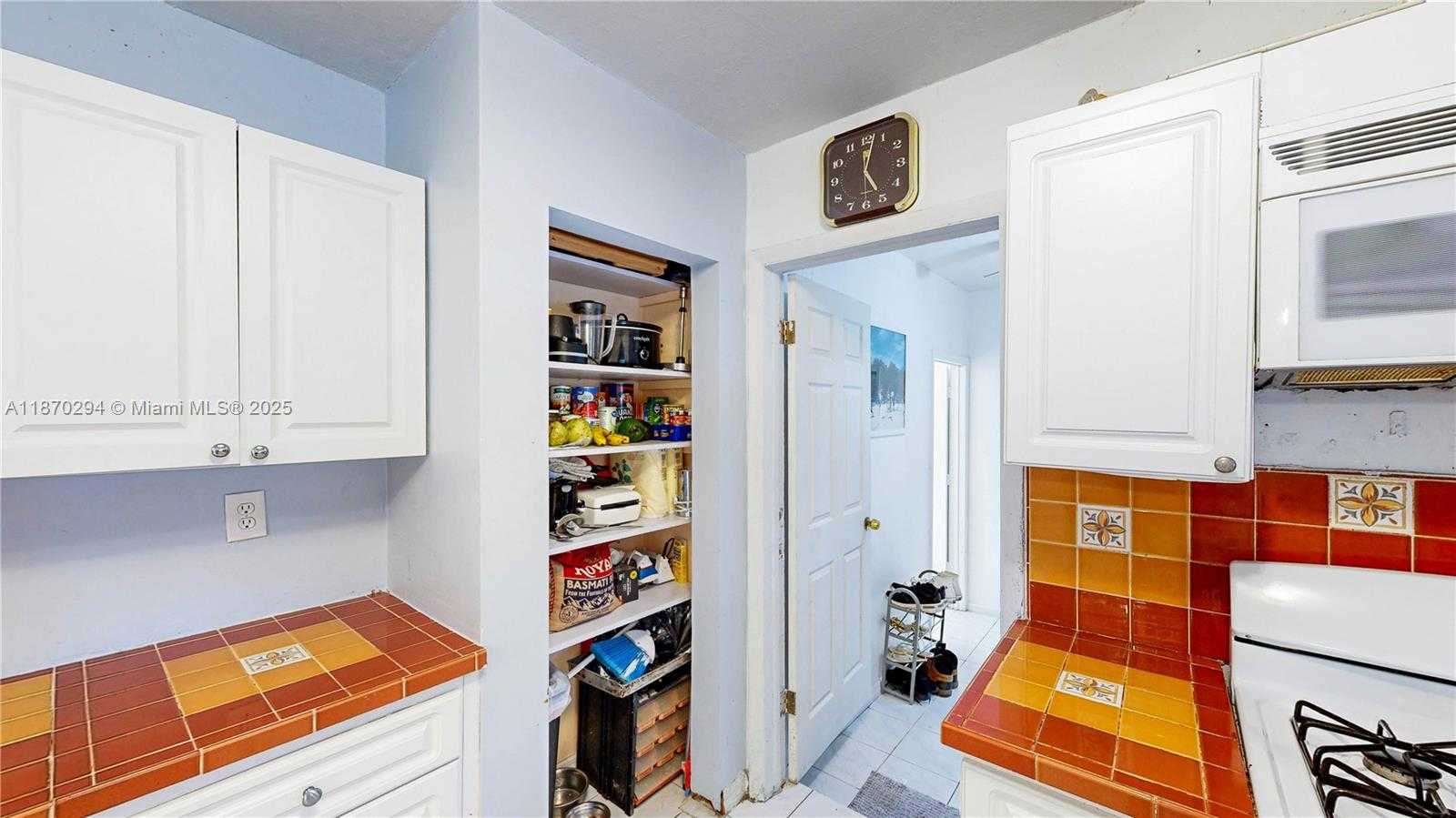 Small Image of 18231 SOUTH WEST 90TH CT, Palmetto Bay Number 8