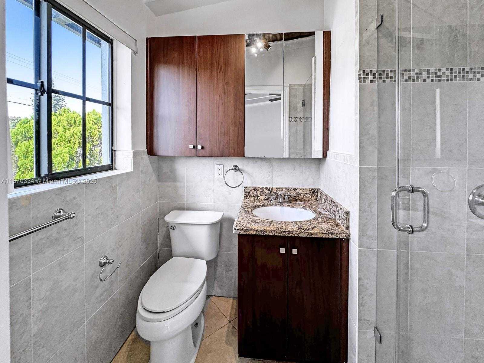Small Image of 2861 DAVIE BLVD, Fort Lauderdale Number 21