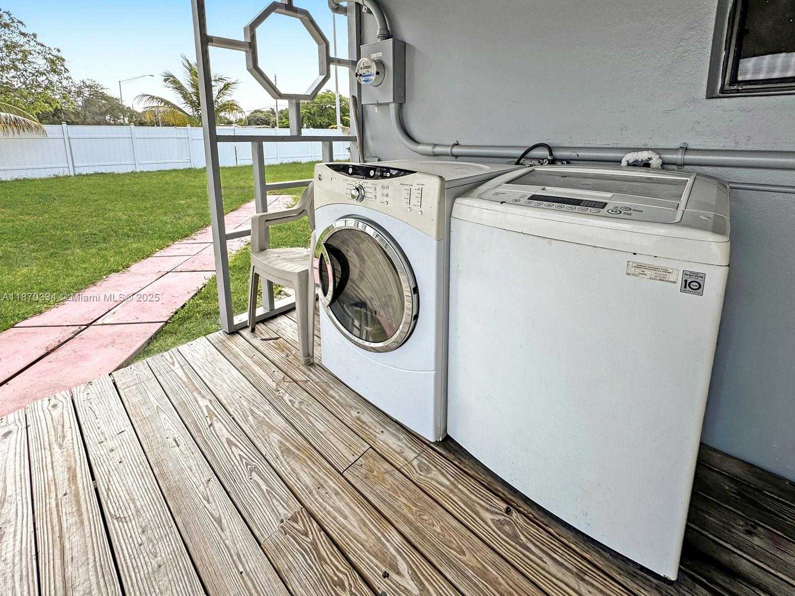 Small Image of 2861 DAVIE BLVD, Fort Lauderdale Number 25