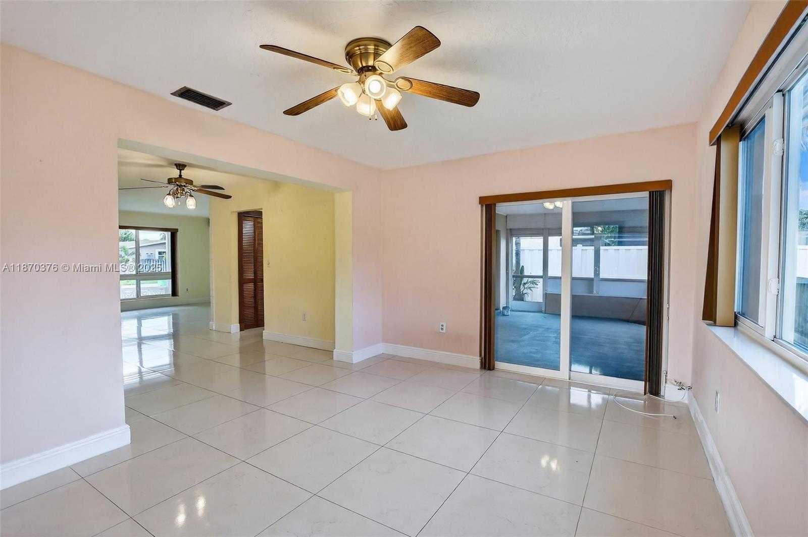 Small Image of 2849 NORTH WEST 87TH AVE, Sunrise Number 14