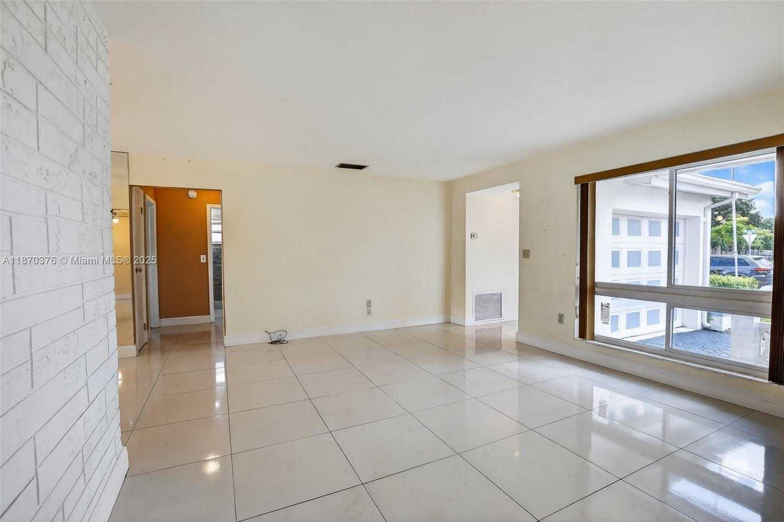 Small Image of 2849 NORTH WEST 87TH AVE, Sunrise Number 6