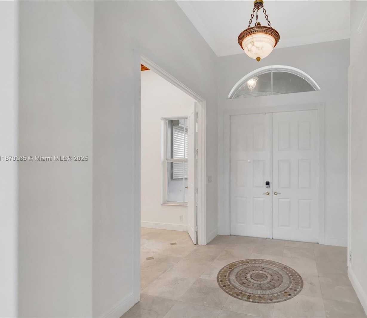 Small Image of 8244 LAKEVIEW DR, West Palm Beach Number 11