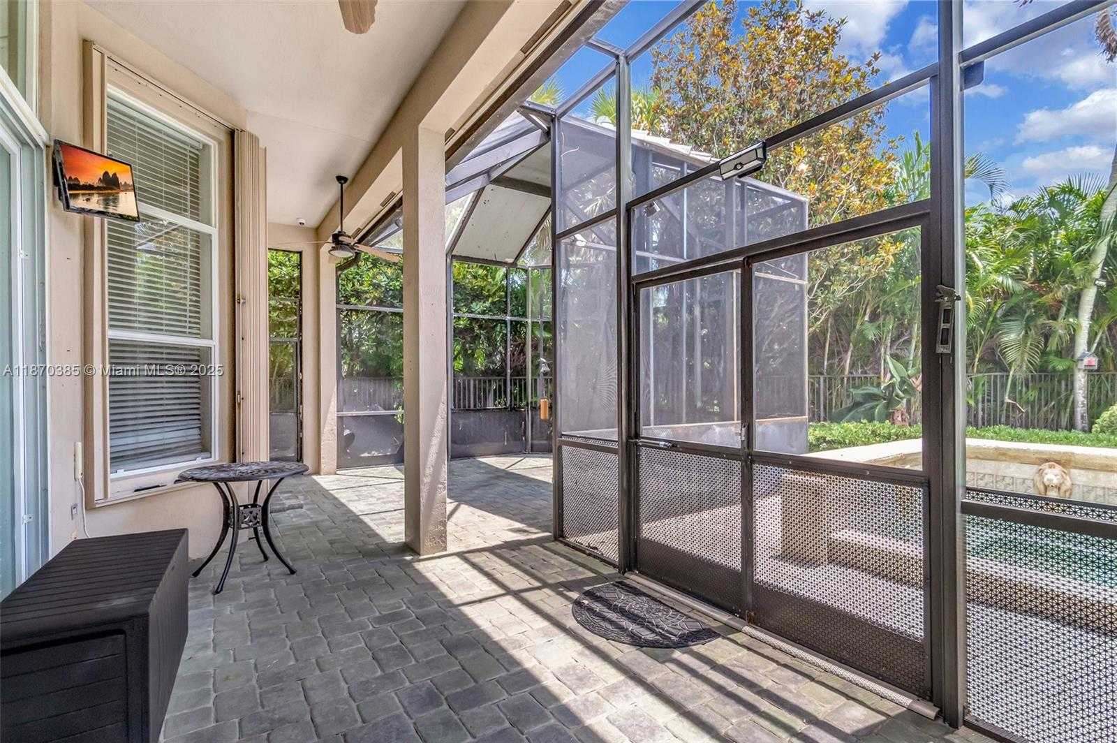 Small Image of 8244 LAKEVIEW DR, West Palm Beach Number 42