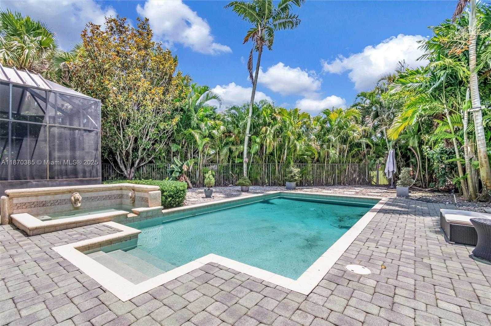 Small Image of 8244 LAKEVIEW DR, West Palm Beach Number 49