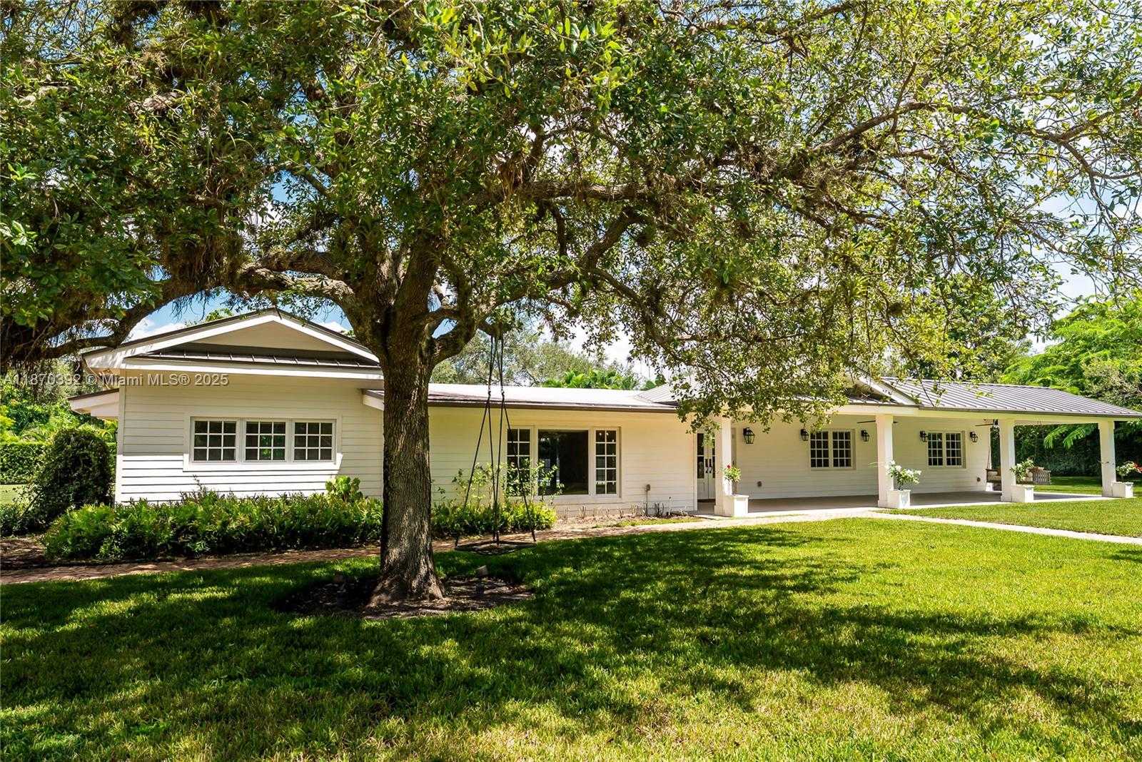 Small Image of 8845 SOUTH WEST 116TH ST, Miami Number 3
