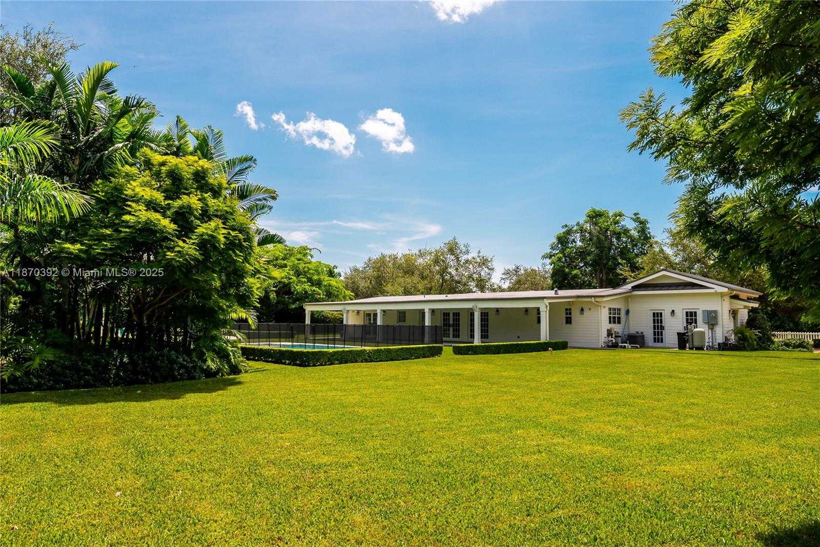 Small Image of 8845 SOUTH WEST 116TH ST, Miami Number 54