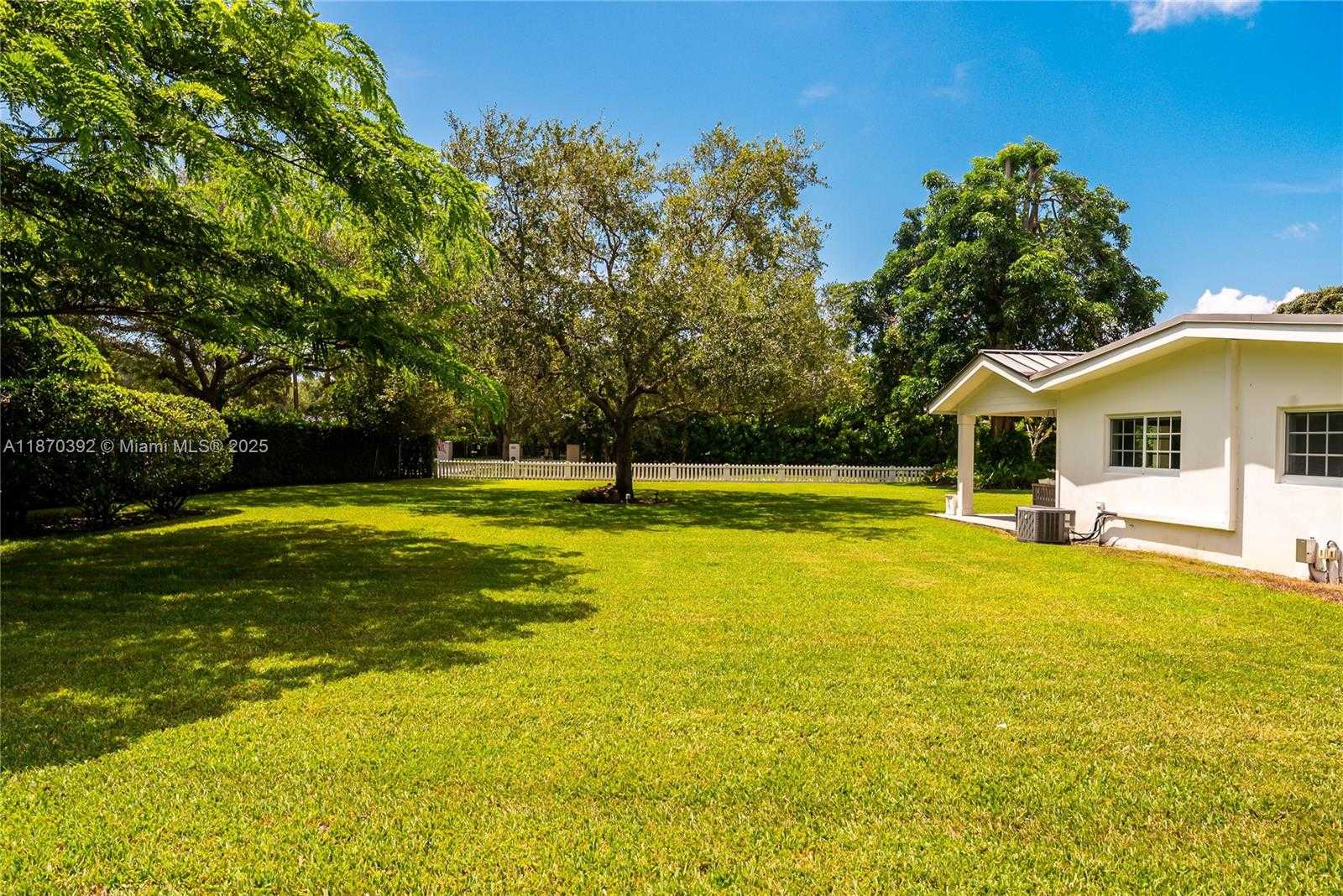 Small Image of 8845 SOUTH WEST 116TH ST, Miami Number 59
