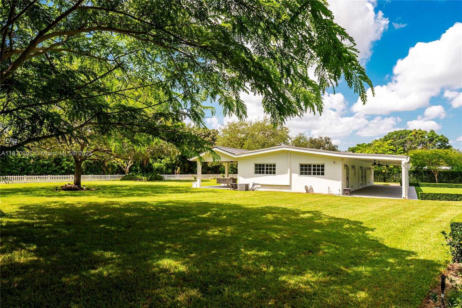 Small Image of 8845 SOUTH WEST 116TH ST, Miami Number 62