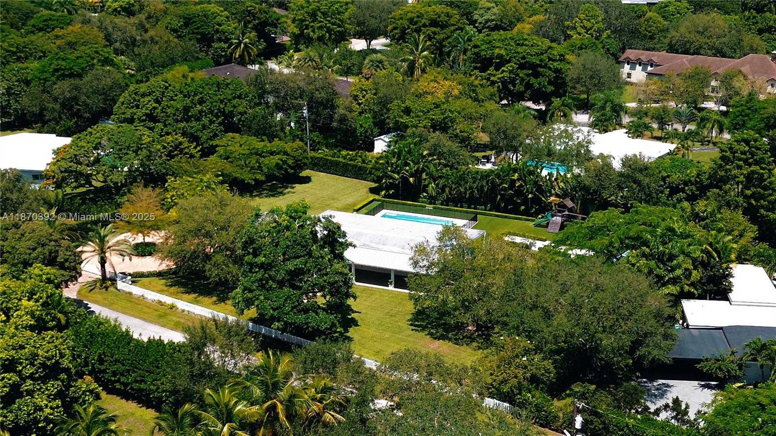 Small Image of 8845 SOUTH WEST 116TH ST, Miami Number 67