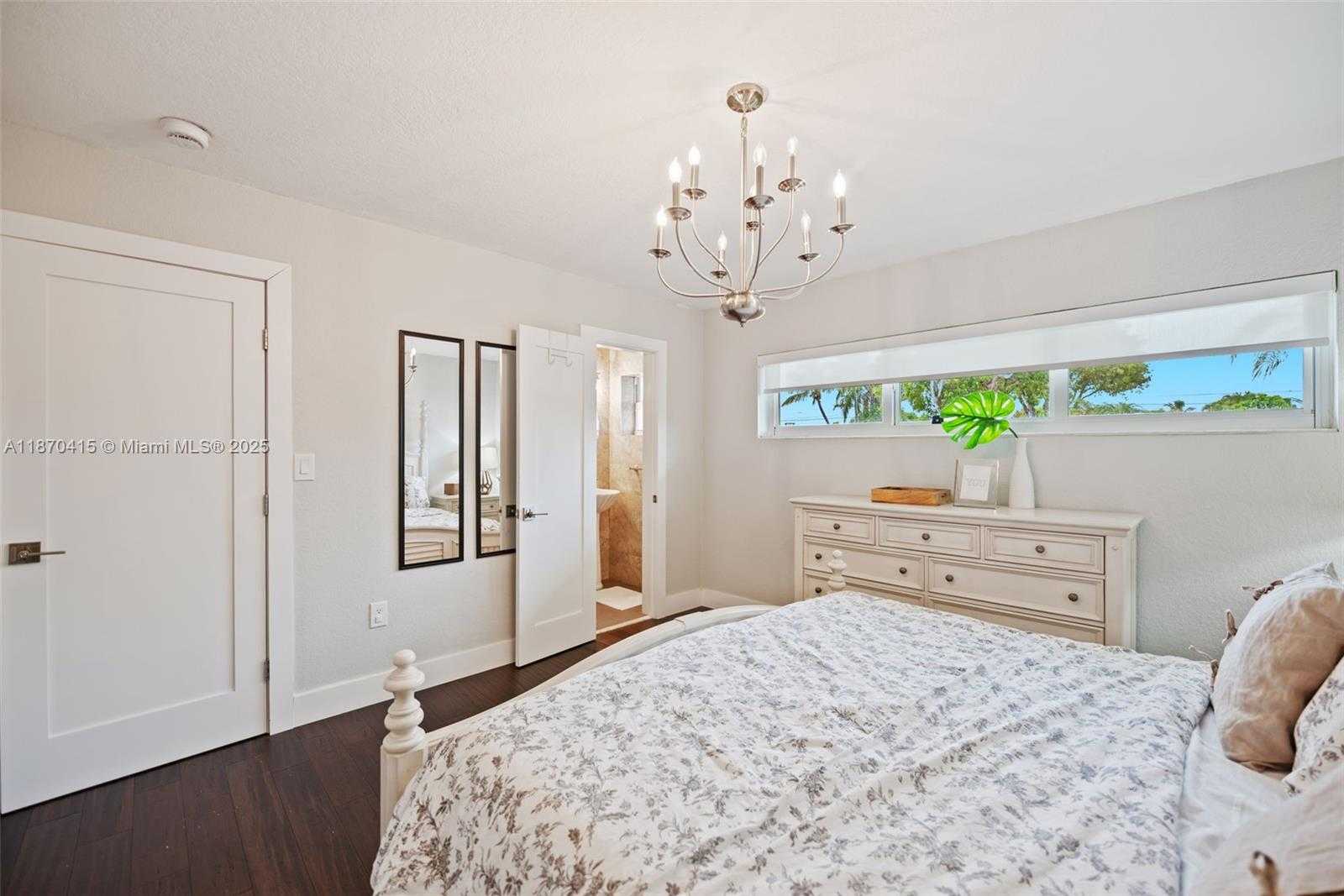 Small Image of 9620 JAMAICA DR, Cutler Bay Number 13