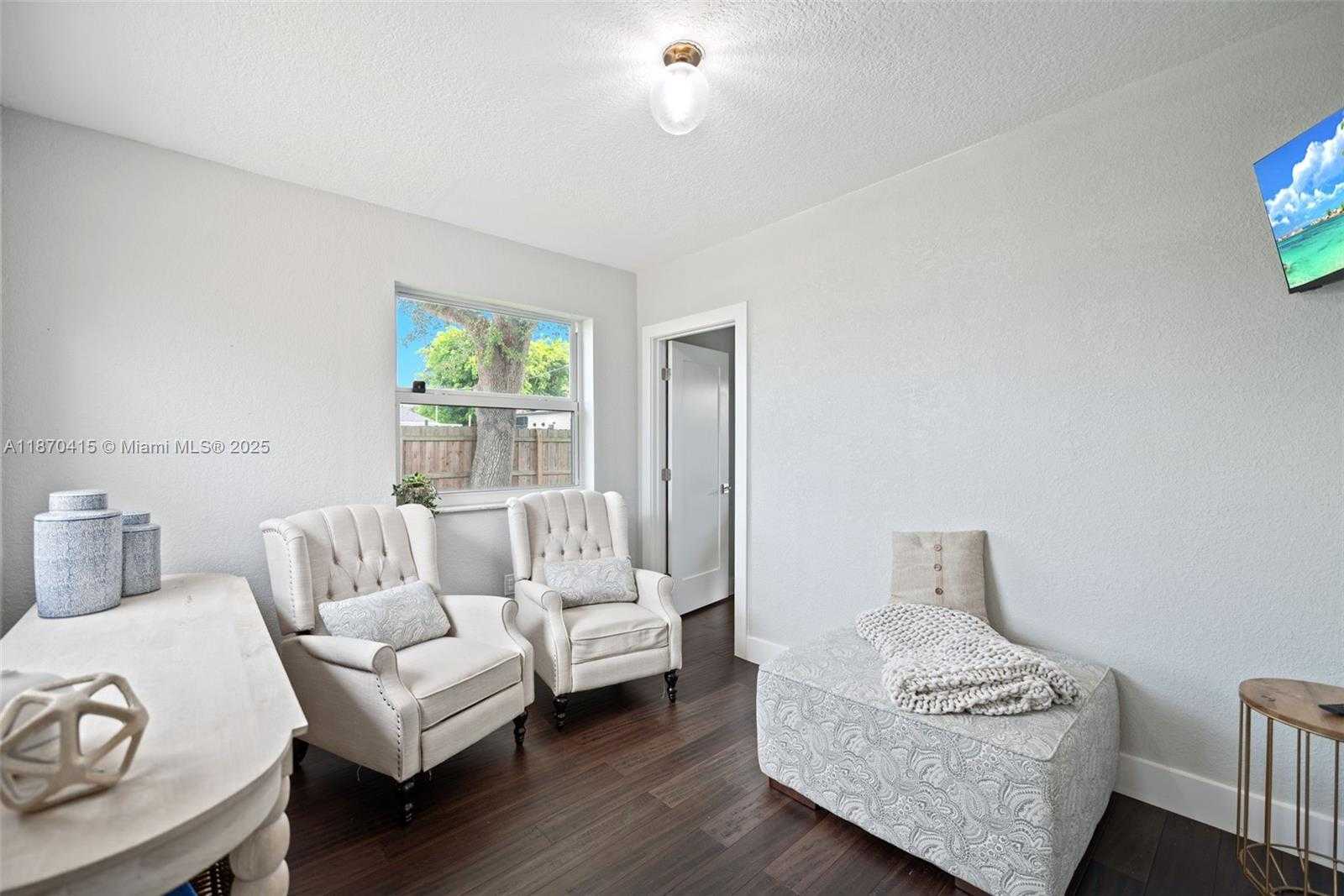 Small Image of 9620 JAMAICA DR, Cutler Bay Number 19