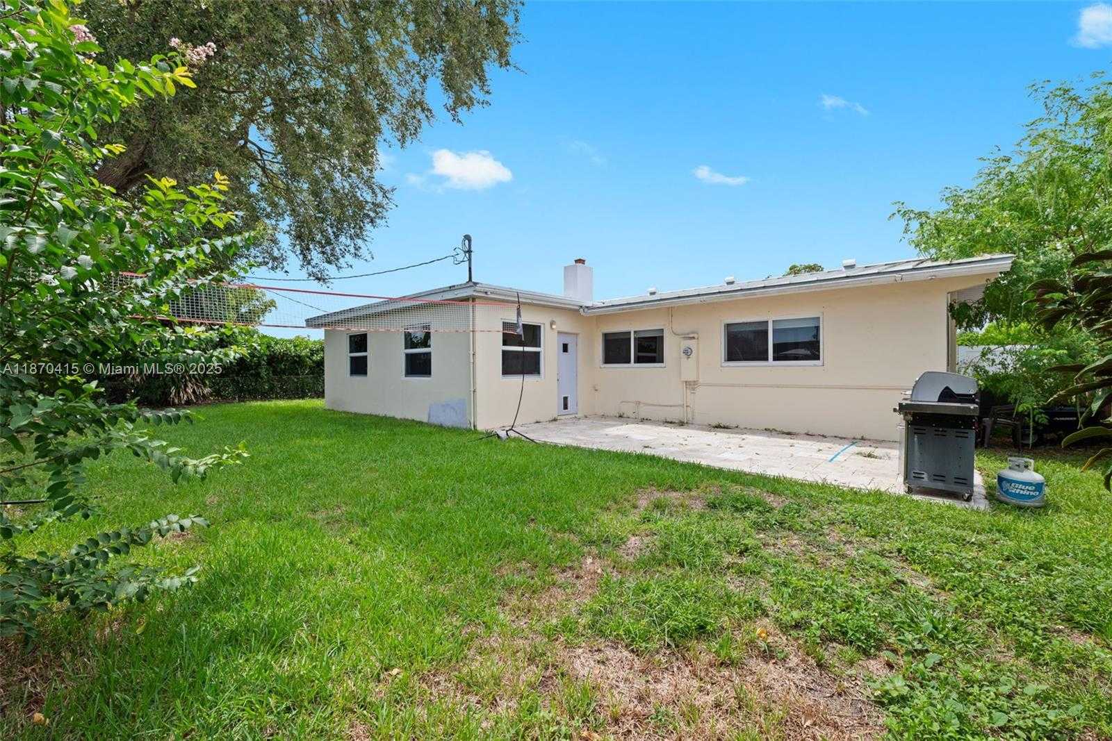 Small Image of 9620 JAMAICA DR, Cutler Bay Number 25
