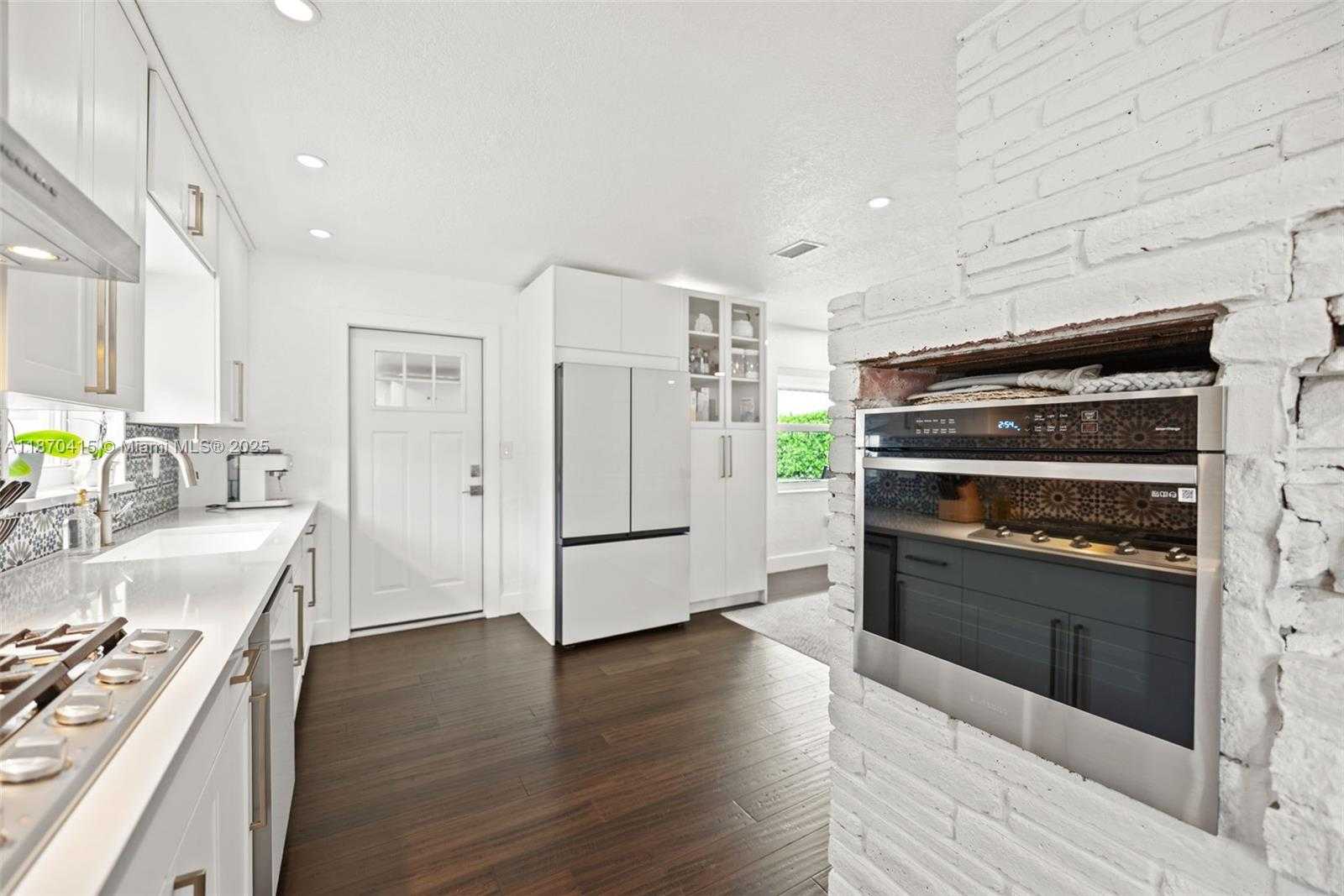 Small Image of 9620 JAMAICA DR, Cutler Bay Number 6
