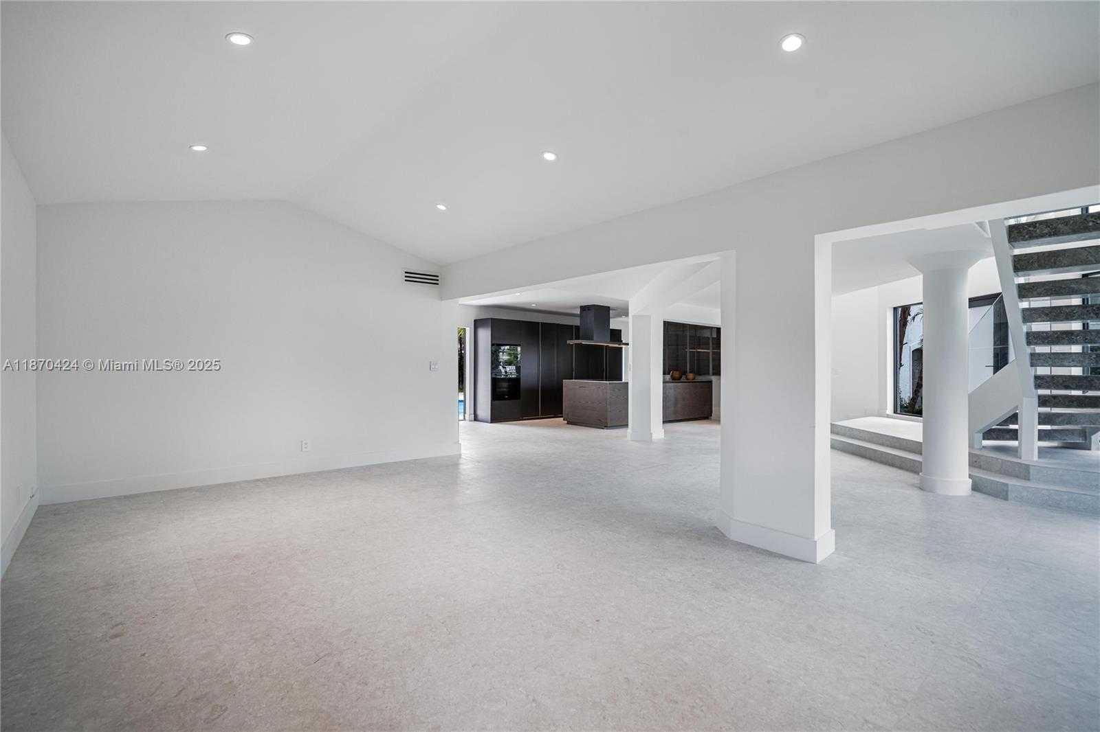 Small Image of 3321 NORTH EAST 16TH PL, Fort Lauderdale Number 10