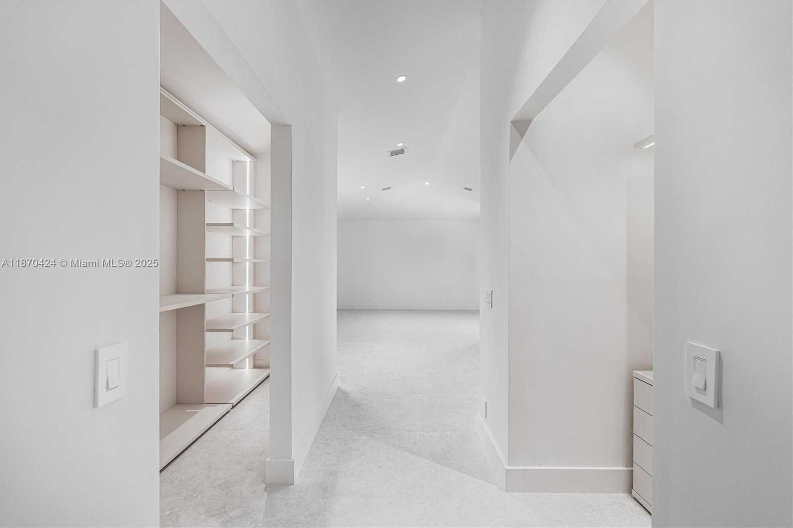Small Image of 3321 NORTH EAST 16TH PL, Fort Lauderdale Number 24