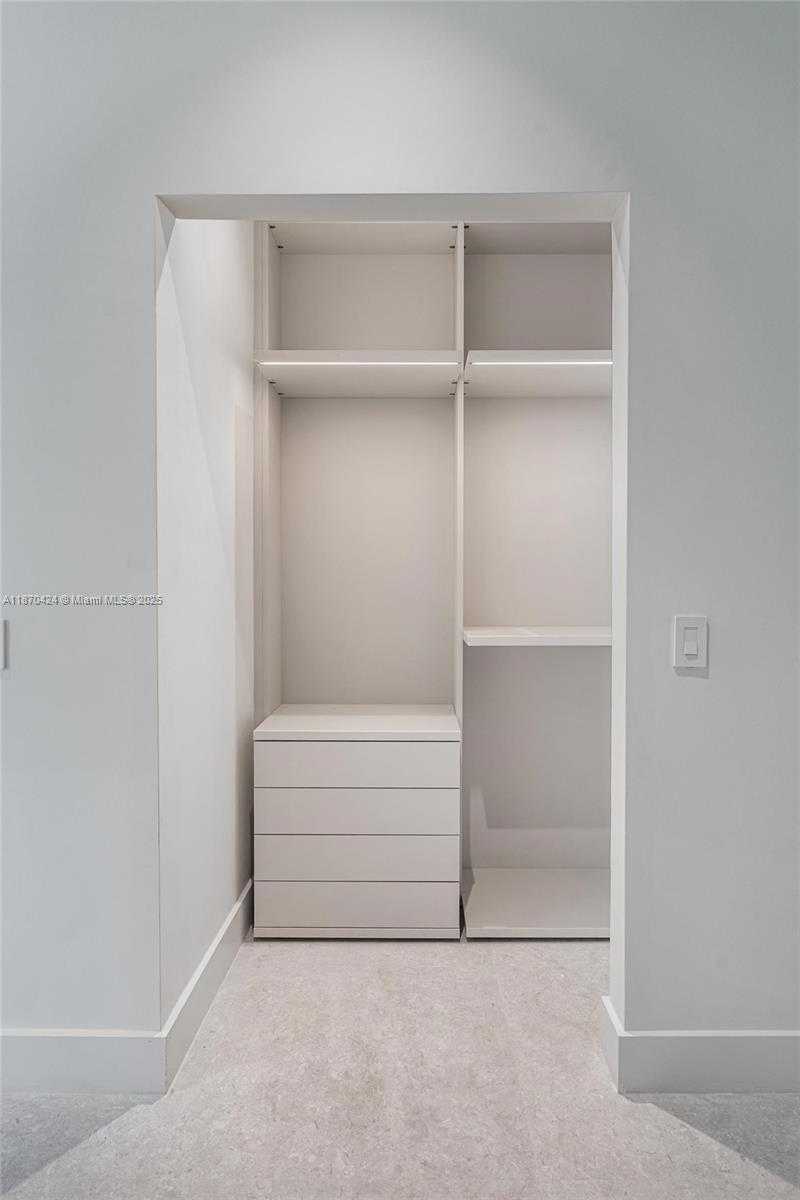 Small Image of 3321 NORTH EAST 16TH PL, Fort Lauderdale Number 31