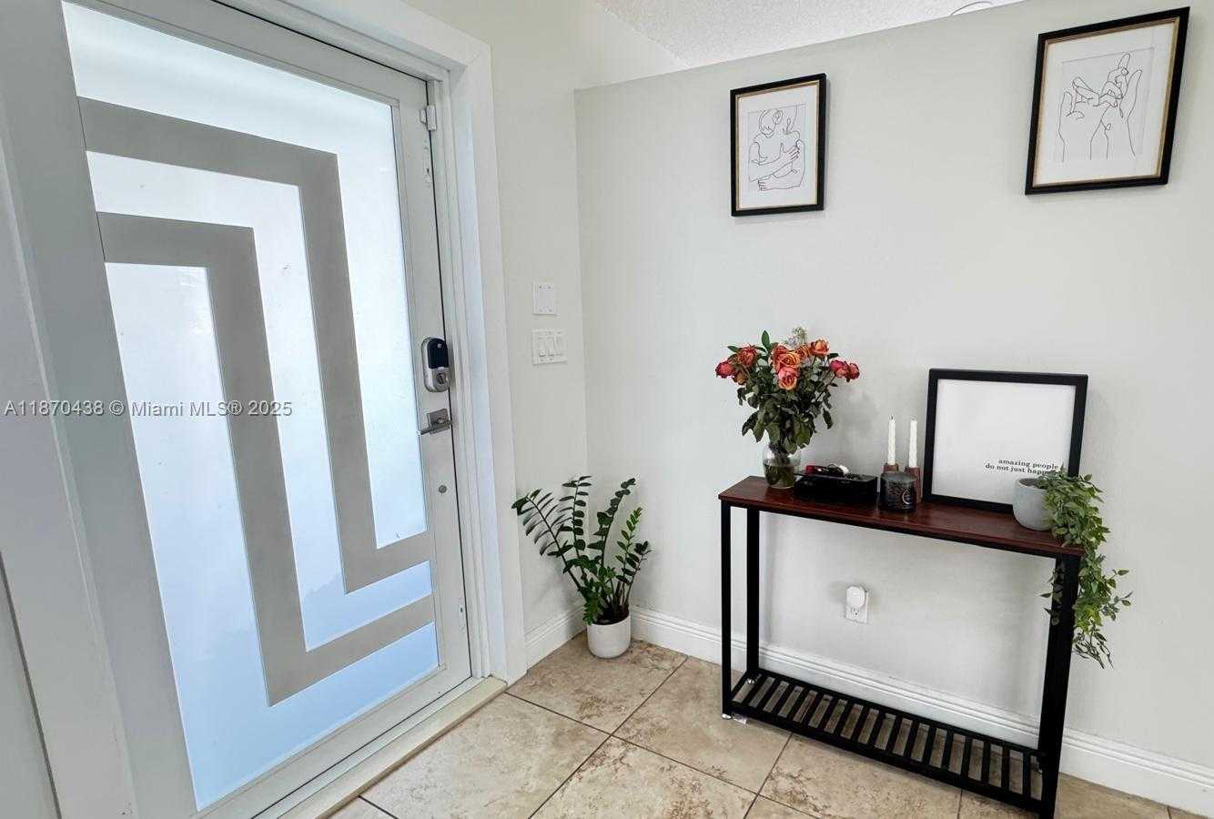 Small Image of 12793 SOUTH WEST 250TH TER, Homestead Number 2