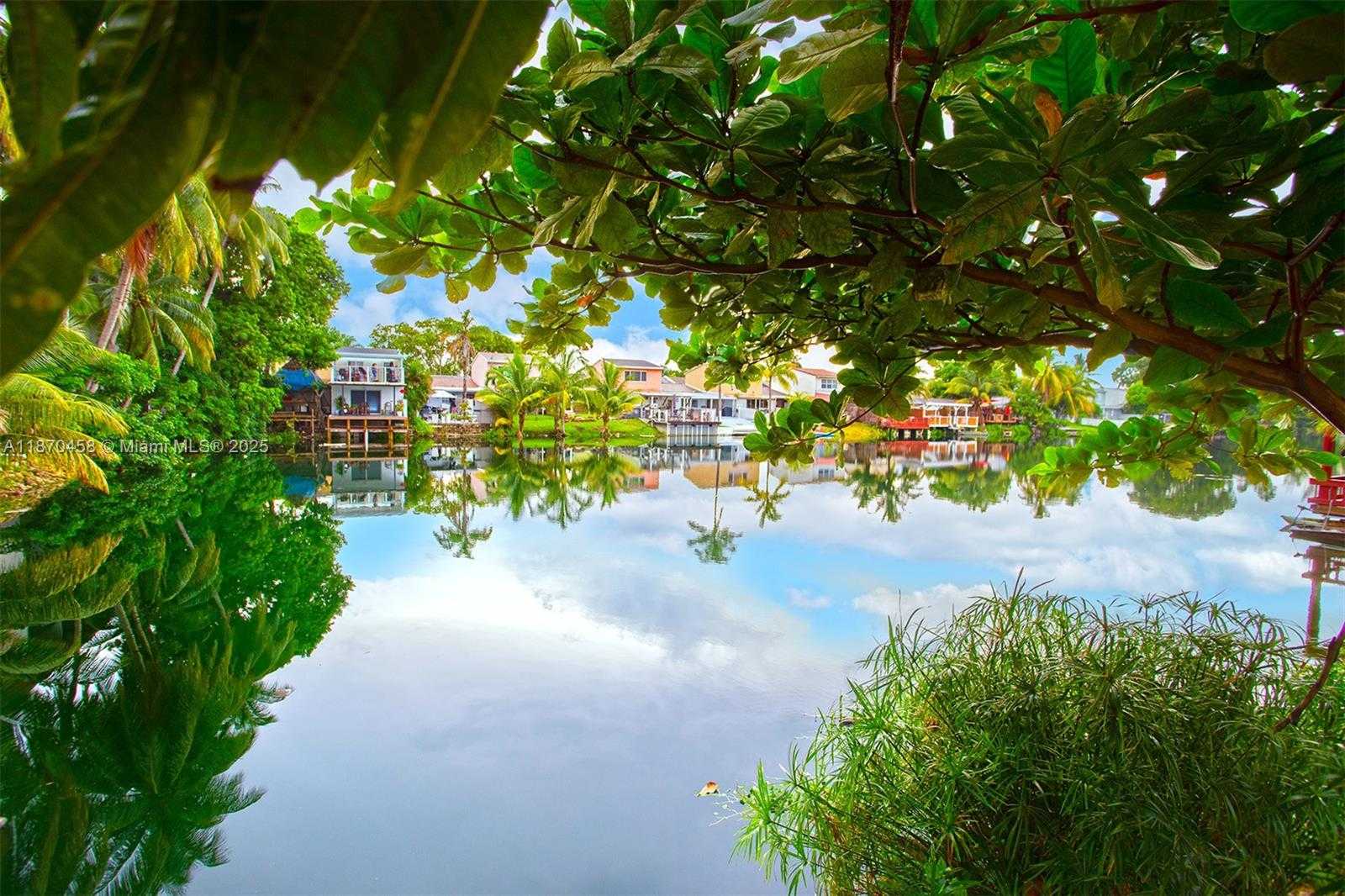 Small Image of 7000 WEST 15TH CT, Hialeah Number 27