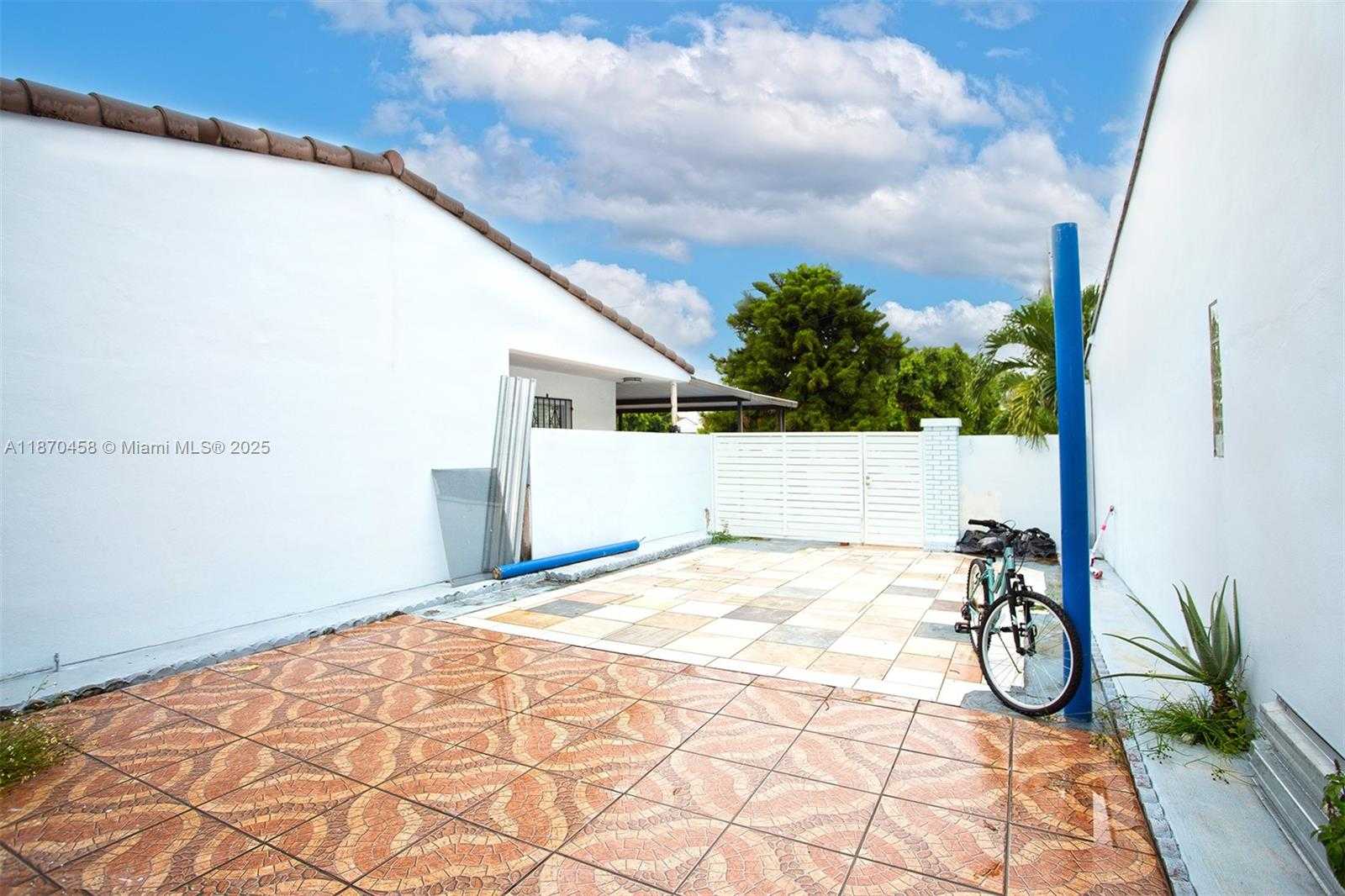 Small Image of 7000 WEST 15TH CT, Hialeah Number 30