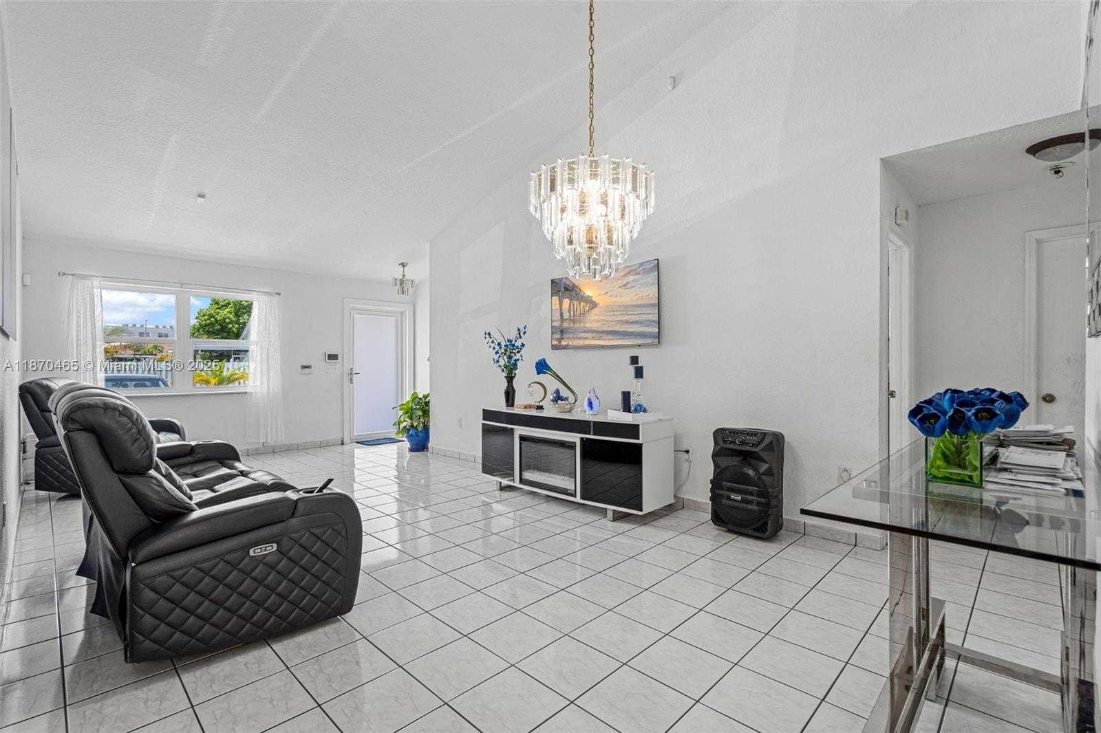 Small Image of 25053 SOUTH WEST 129TH PL, Homestead Number 5