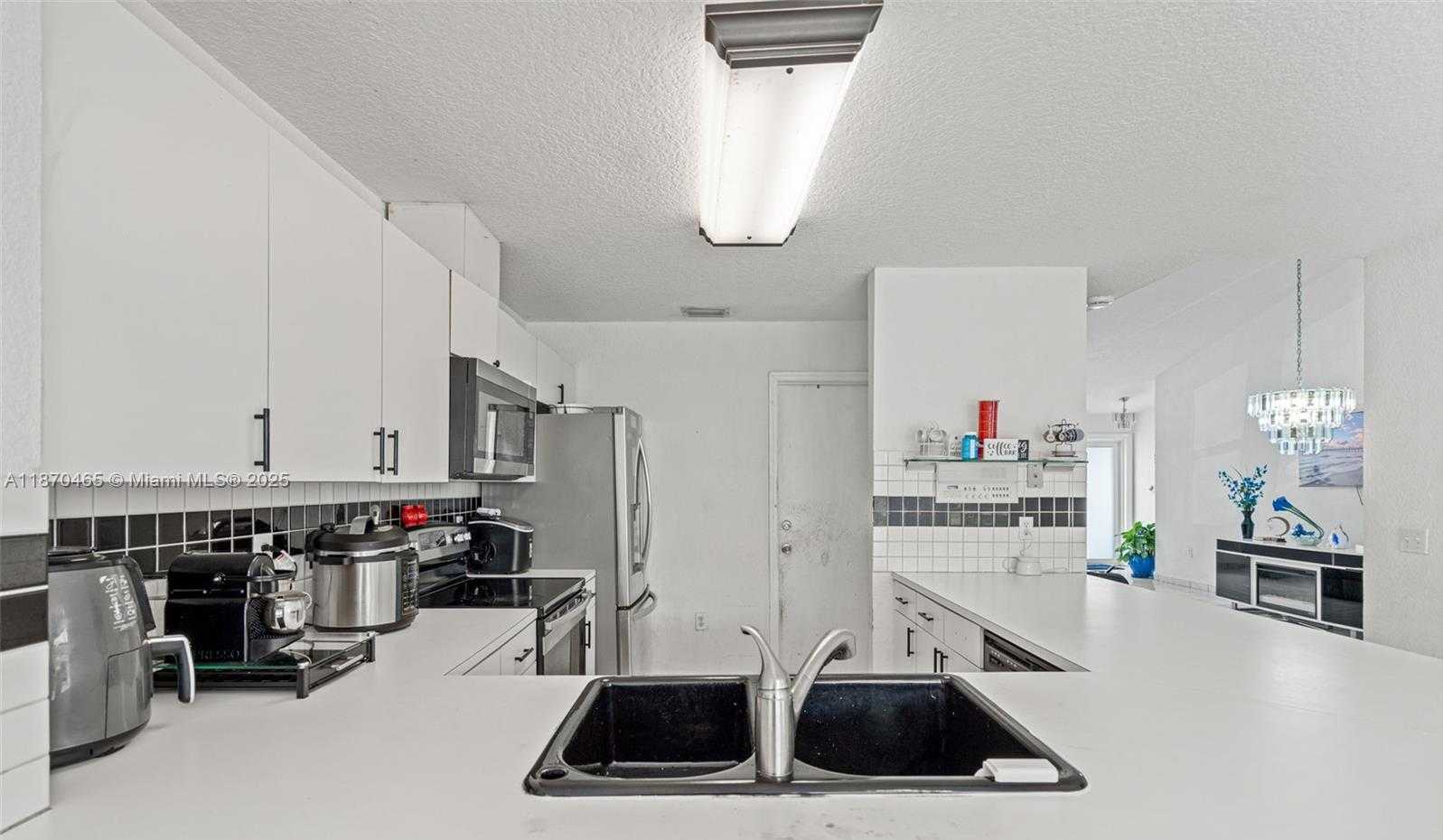 Small Image of 25053 SOUTH WEST 129TH PL, Homestead Number 9