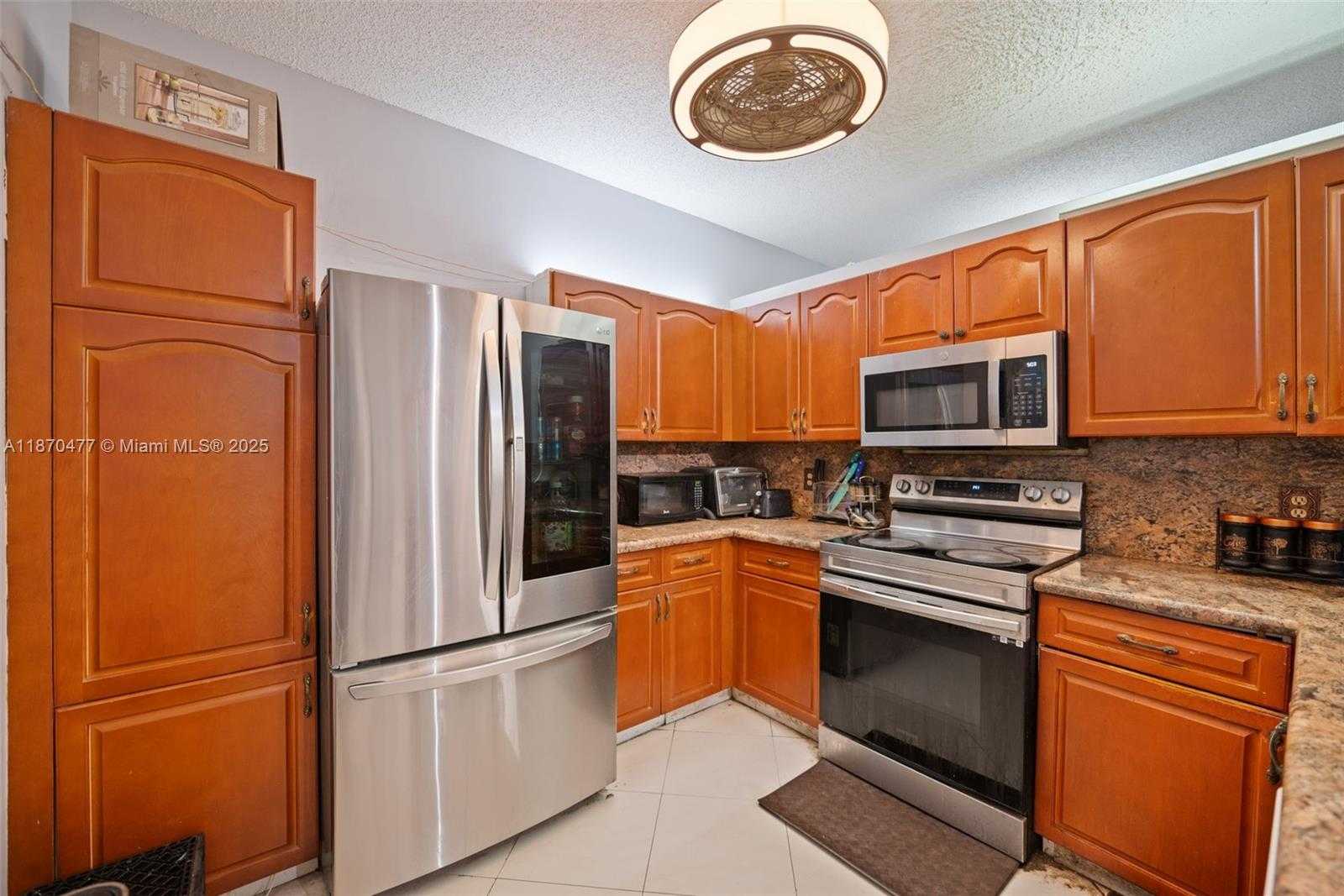Small Image of 381 NORTH WEST 102ND TER, Pembroke Pines Number 11