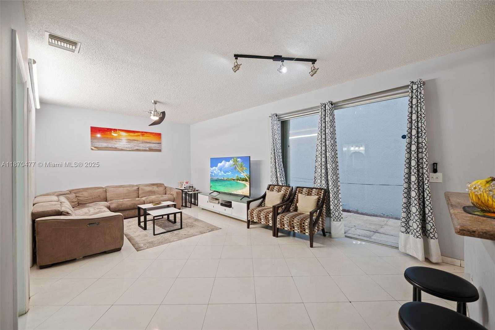 Small Image of 381 NORTH WEST 102ND TER, Pembroke Pines Number 9