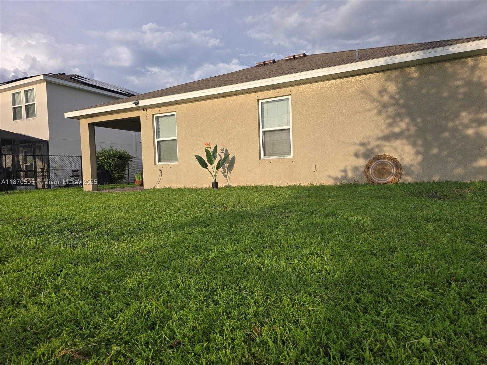 Small Image of 10884 MARBLE BROOK BVLD, Lehigh Acres Number 15