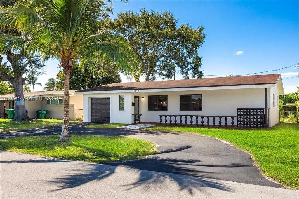Small Image of 6712 ARBOR DR, Miramar Number 38