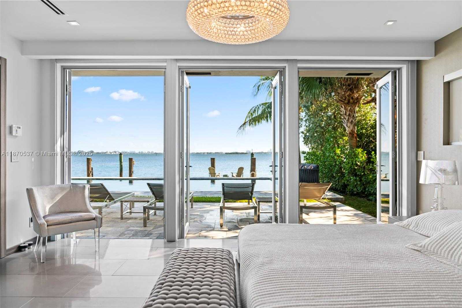 Small Image of 9301 NORTH BAYSHORE DR, Miami Shores Number 30