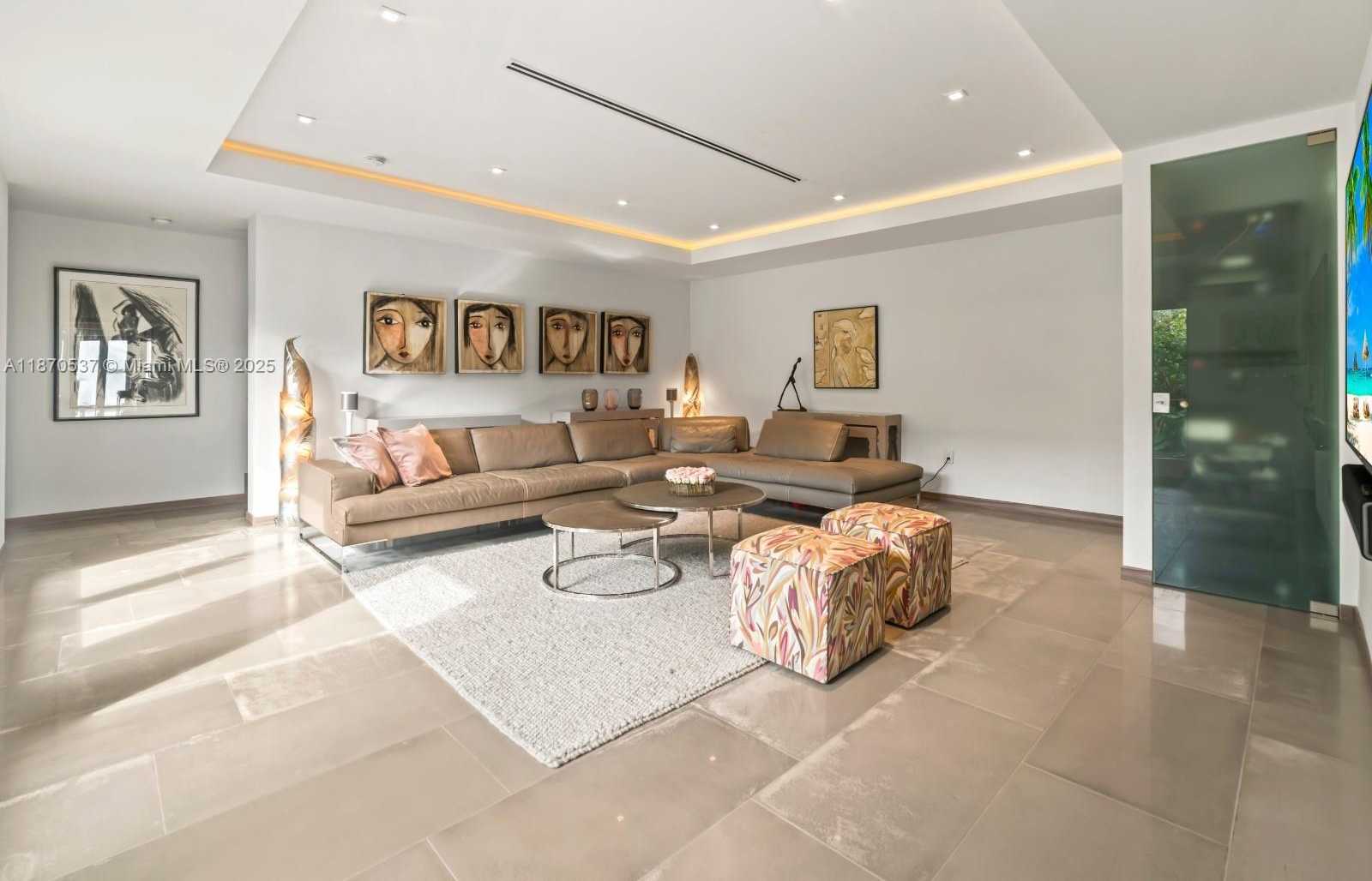 Small Image of 9301 NORTH BAYSHORE DR, Miami Shores Number 42