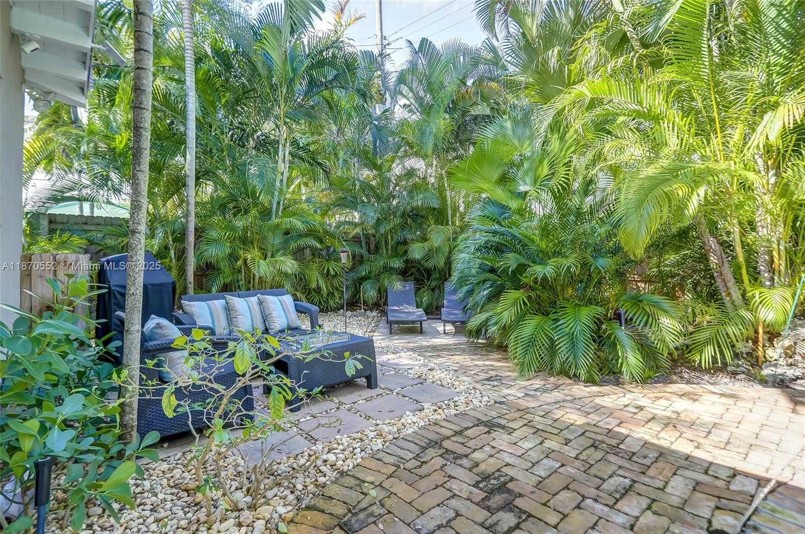 Small Image of 1625 NORTH EAST 4TH PL, Fort Lauderdale Number 21