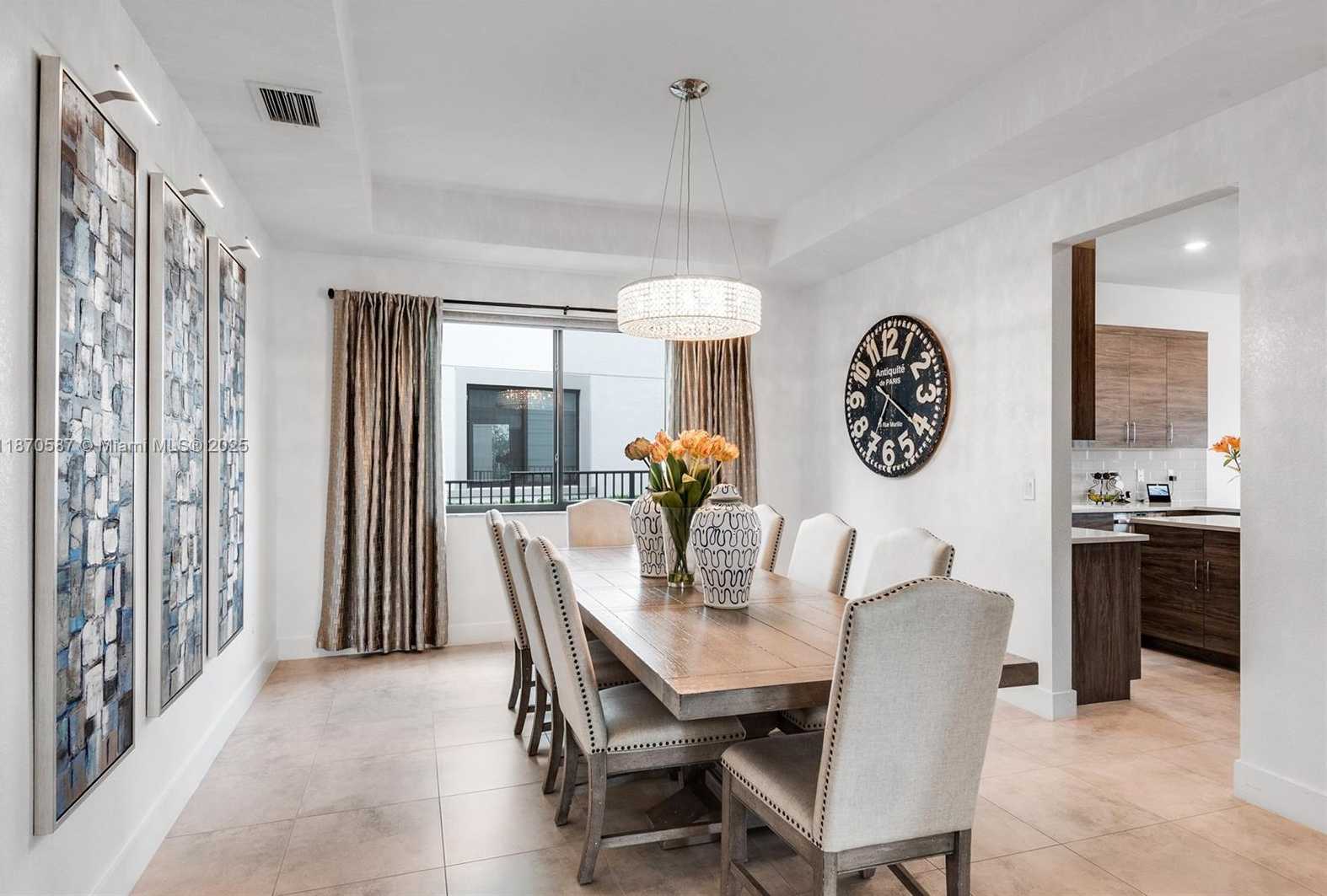 Small Image of 10945 WINDWARD ST, Parkland Number 46
