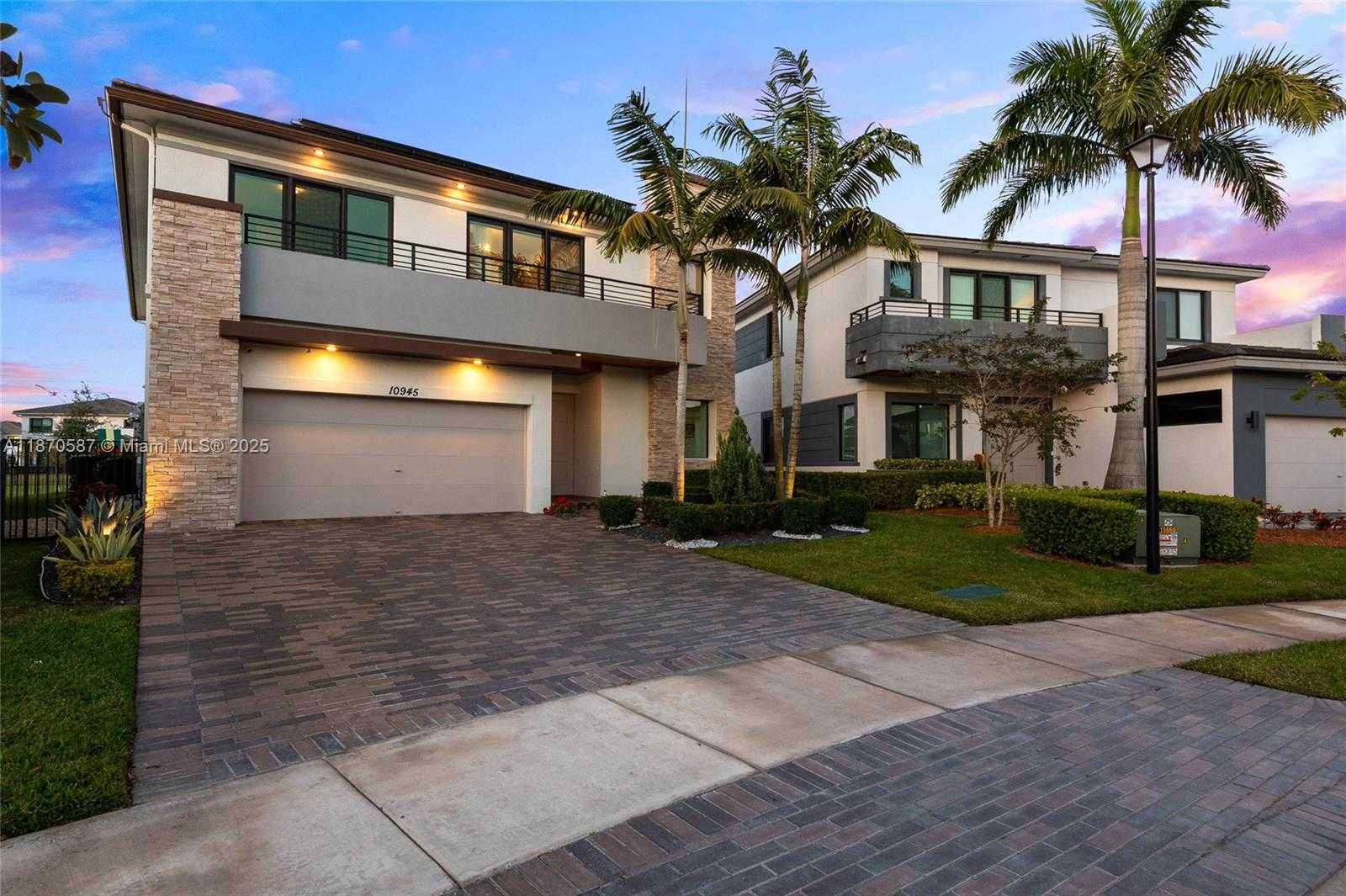 Small Image of 10945 WINDWARD ST, Parkland Number 71